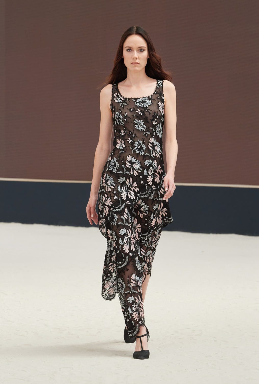 香奈儿 2022 秋冬高级定制系列-2023 Runway 杂志