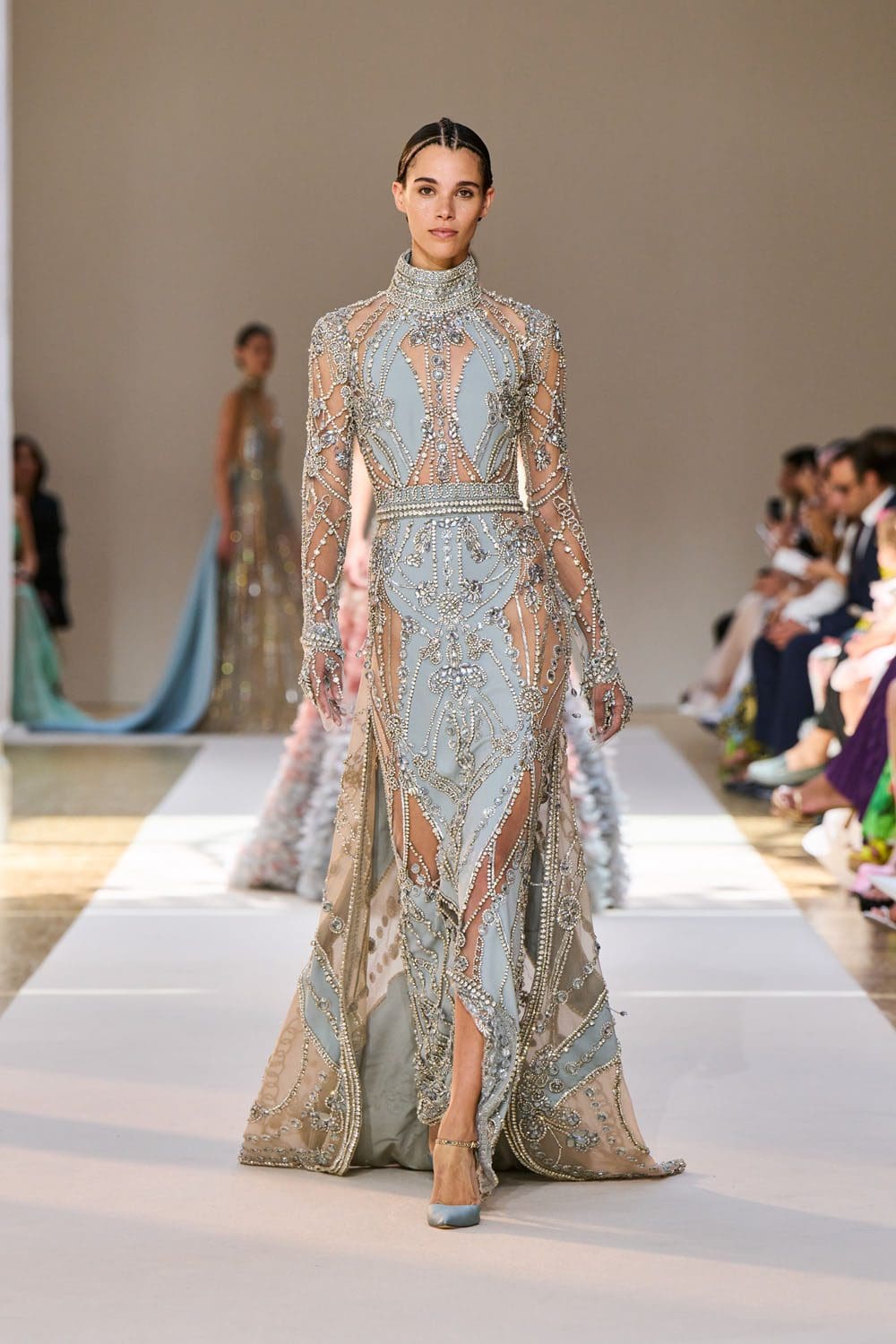 Elie Saab Haute Couture осень 2022-2023 Runway Магазины