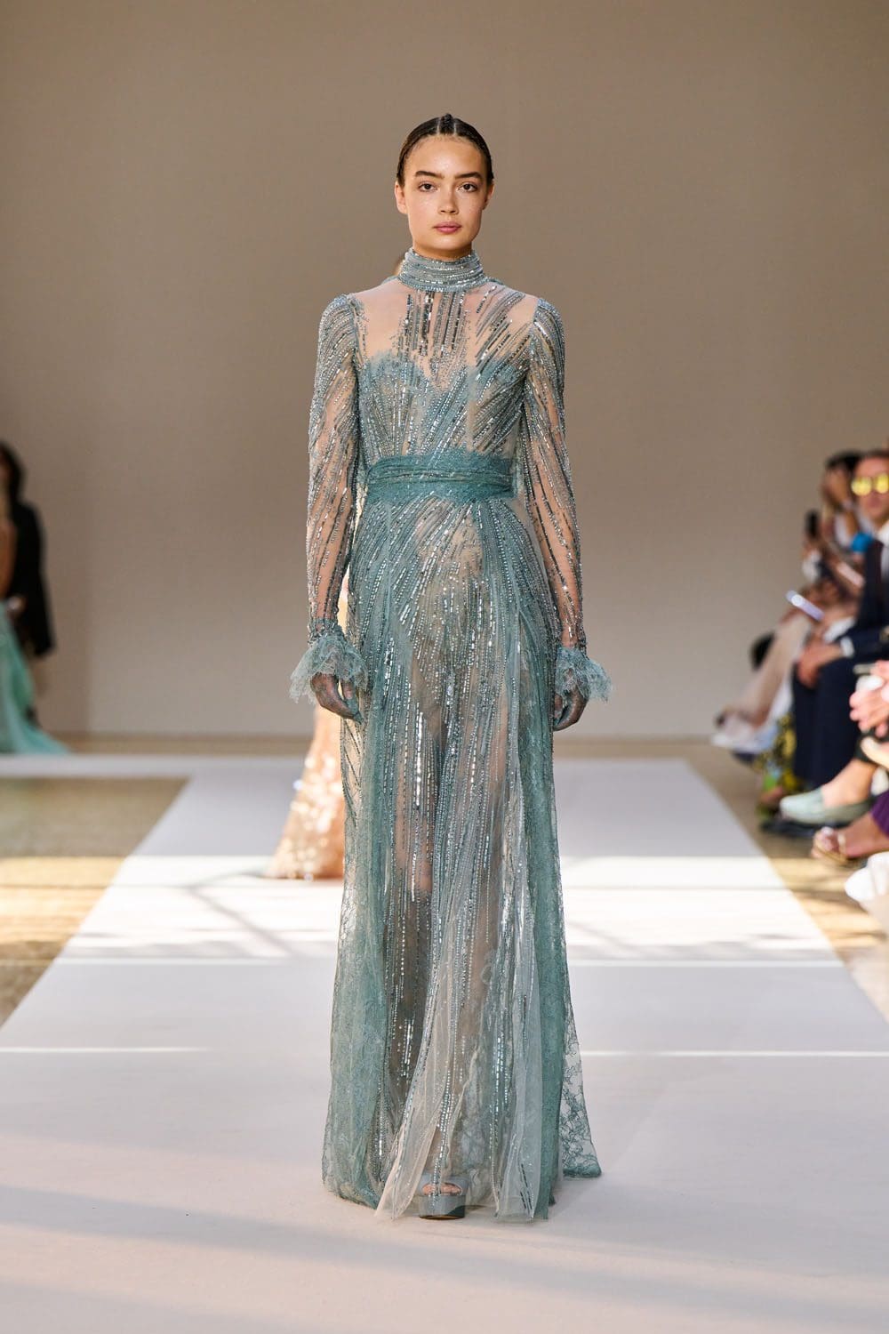 Elie Saab Haute Couture осень 2022-2023 Runway Магазины
