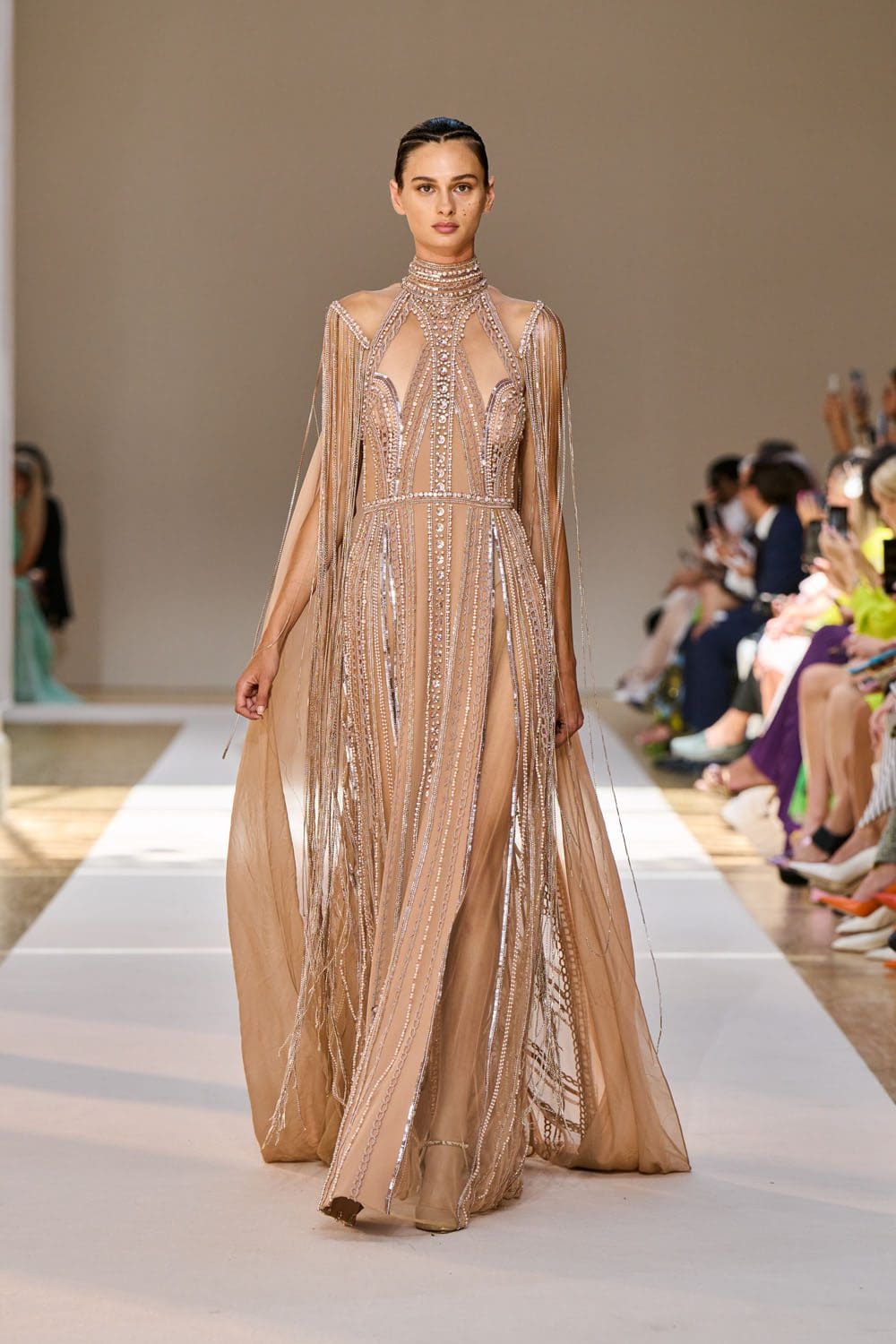 Elie Saab Haute Couture осень 2022-2023 Runway Магазины