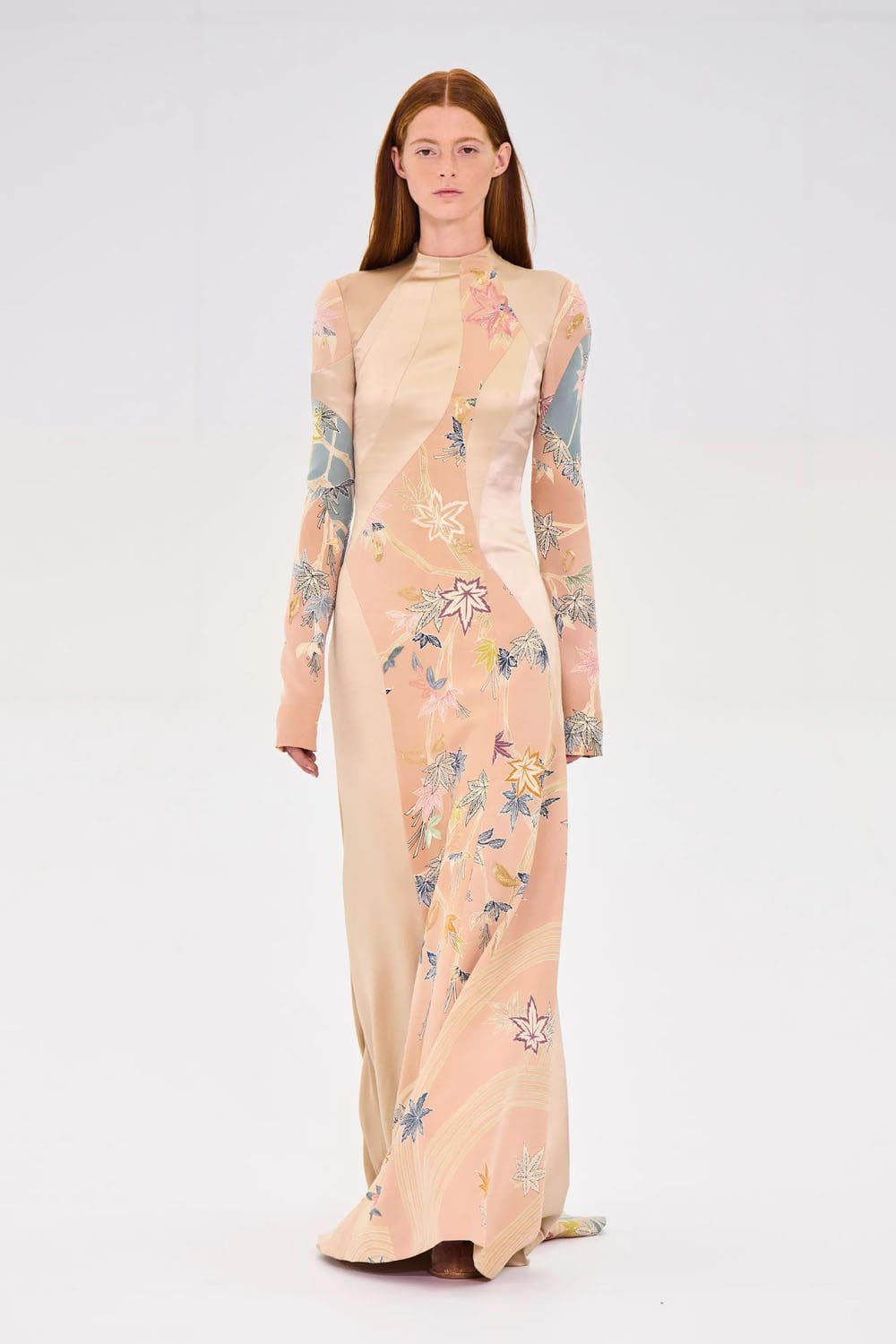 Fendi Alta Costura Outono Inverno 2022-2023 Runway revista