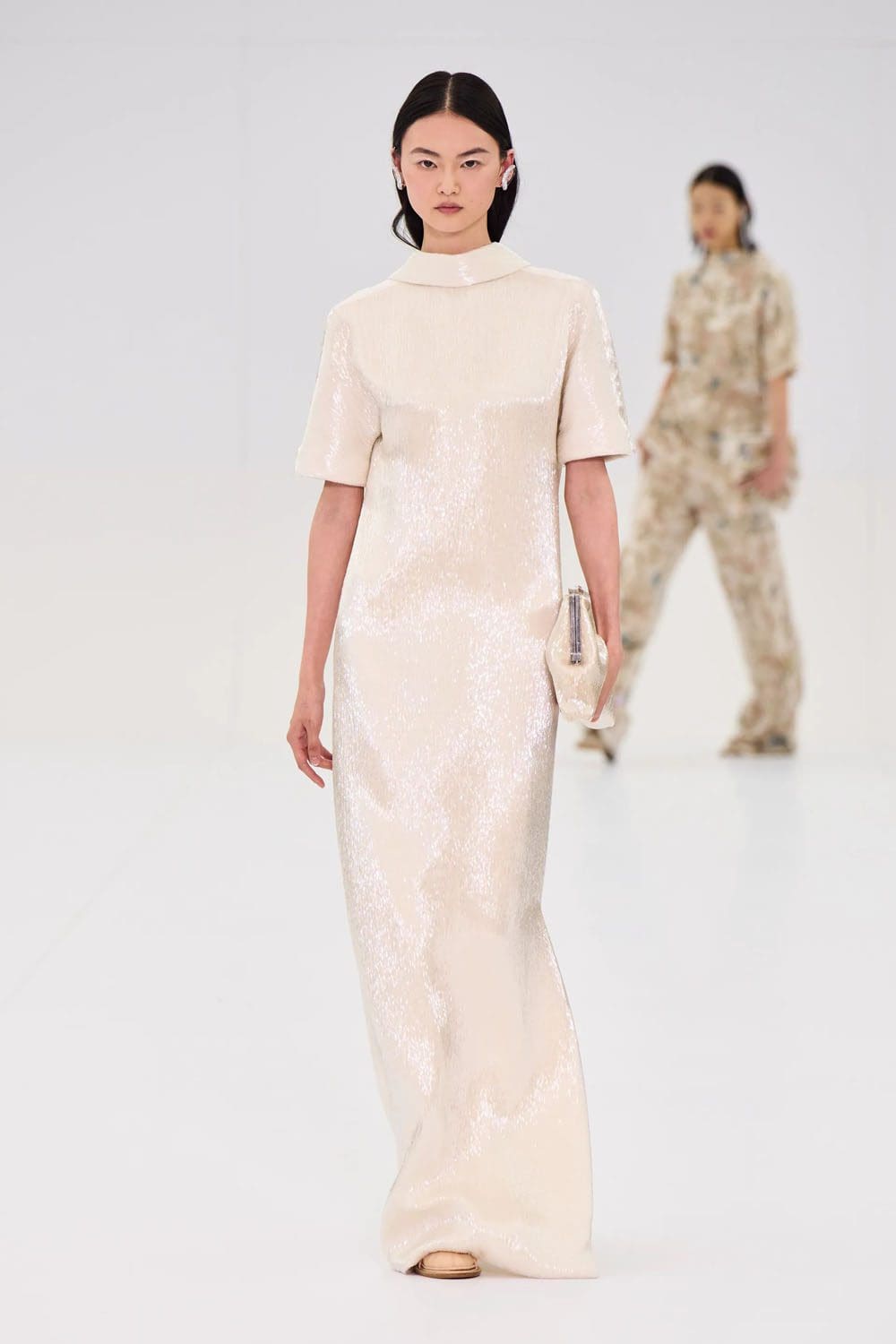 Fendi Alta Costura Outono Inverno 2022-2023 Runway revista