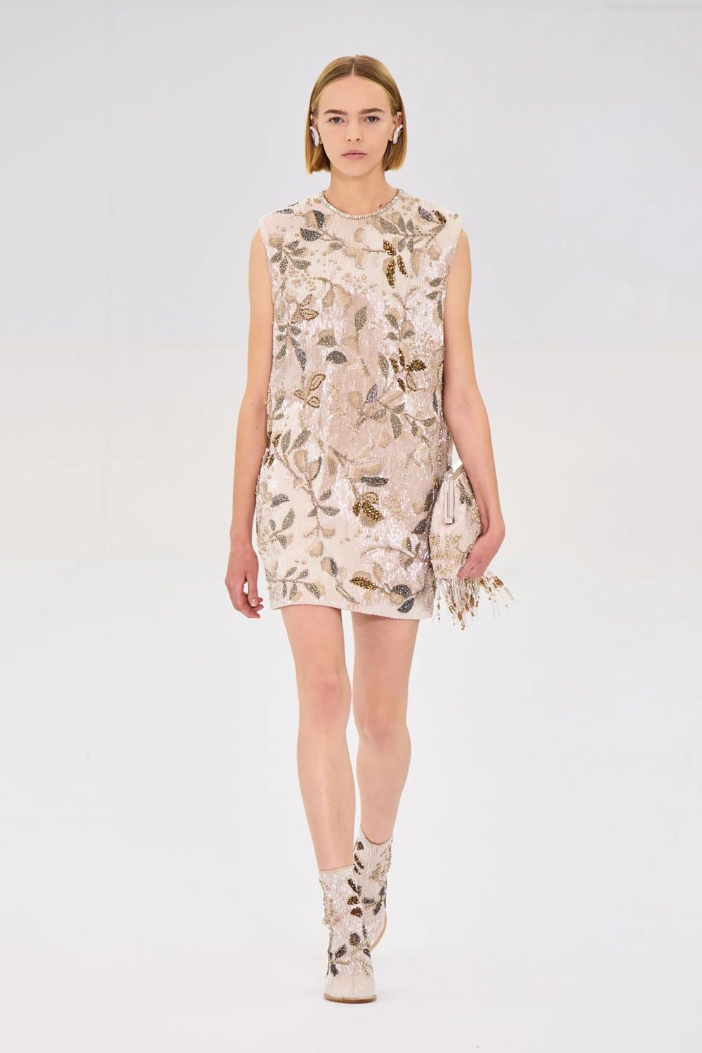 Fendi Alta Costura Outono Inverno 2022-2023 Runway revista