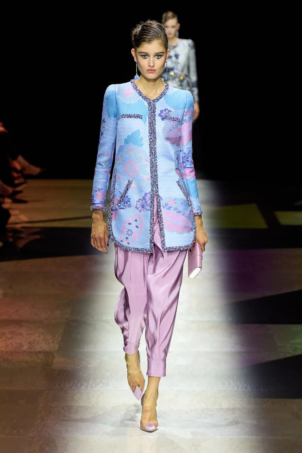 Giorgio Armani Privé outono inverno 2022-2023 Runway revista