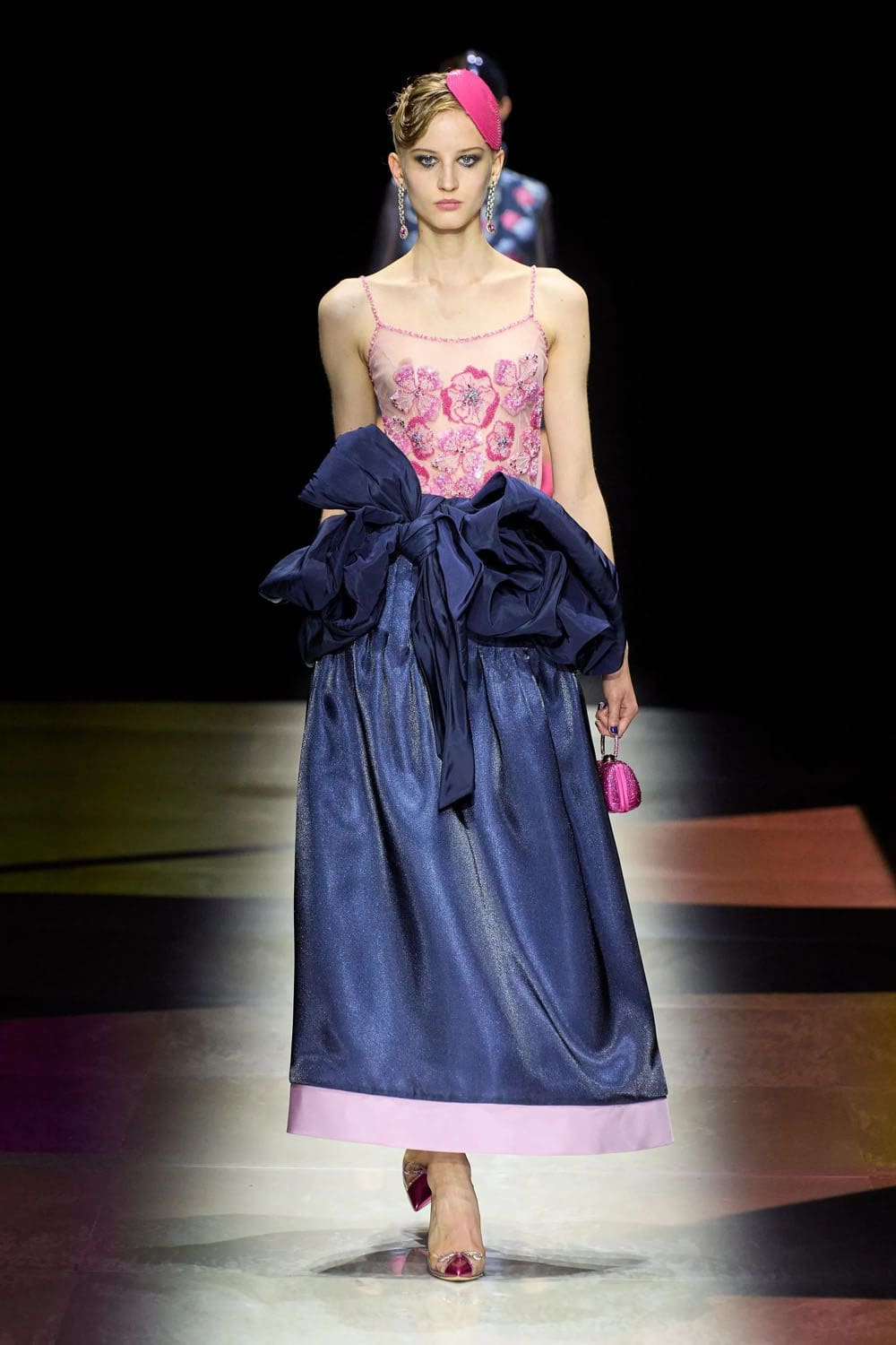 Giorgio Armani Privé outono inverno 2022-2023 Runway revista