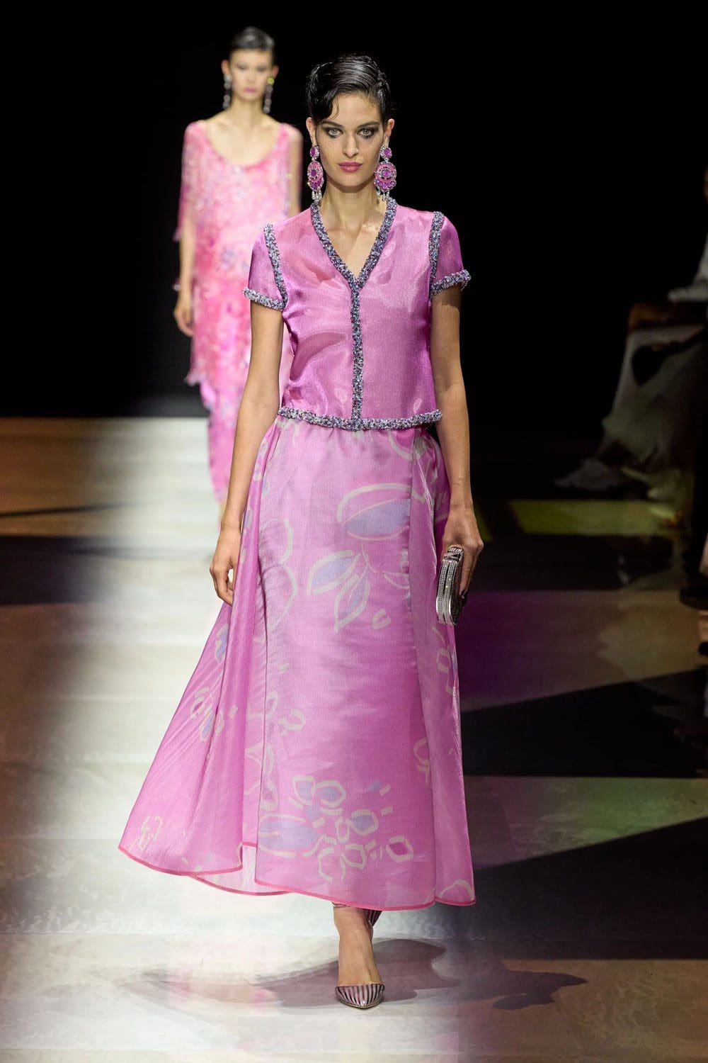 Giorgio Armani Privé outono inverno 2022-2023 Runway revista