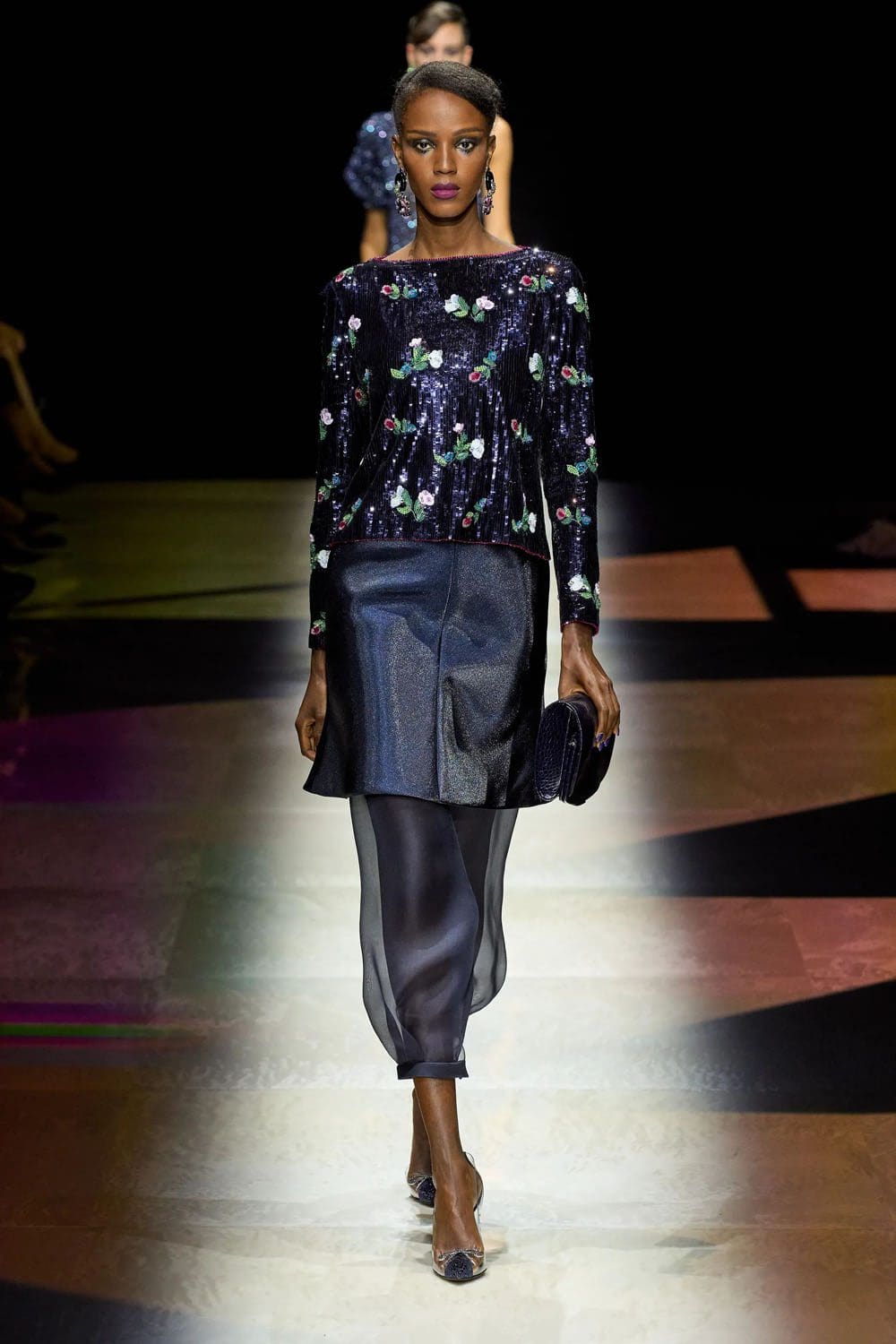 Giorgio Armani Privé outono inverno 2022-2023 Runway revista
