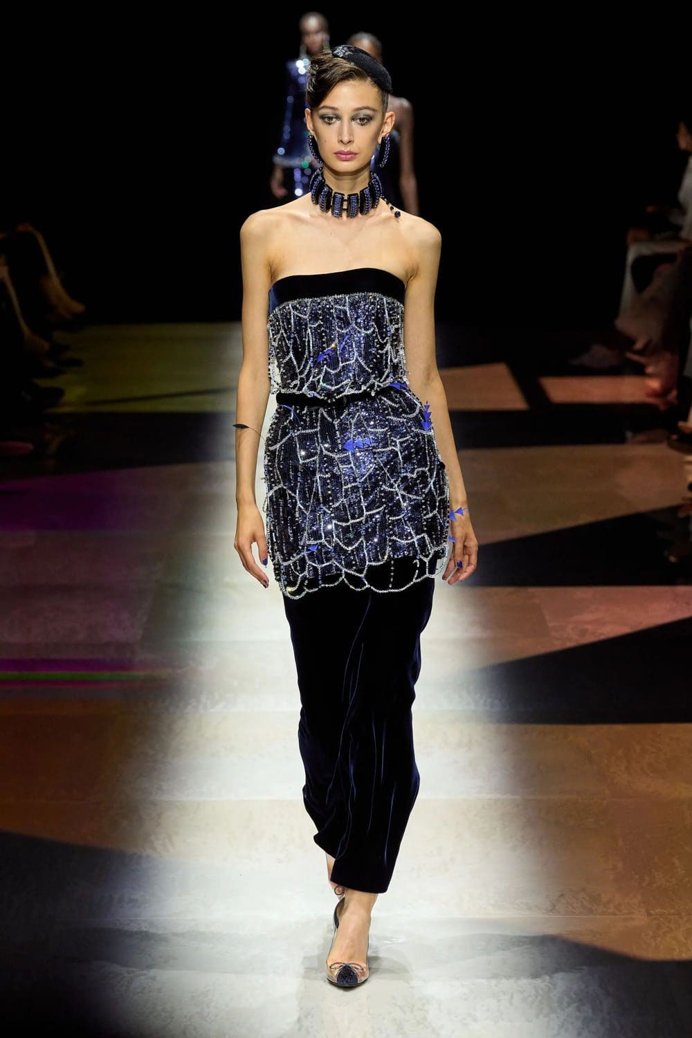Giorgio Armani Privé outono inverno 2022-2023 Runway revista