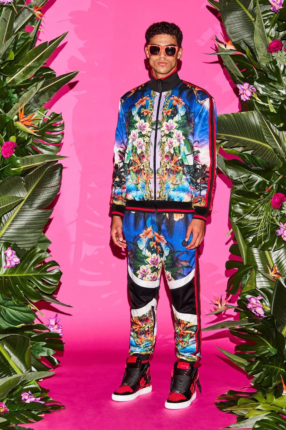 Philipp Plein Resort 2023 Runway revista