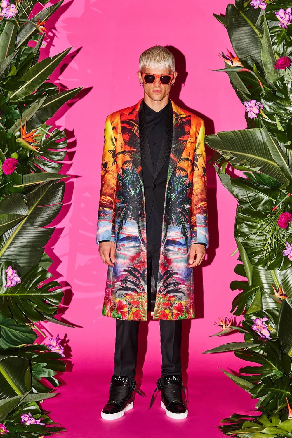 Philipp Plein Resort 2023 Runway revista
