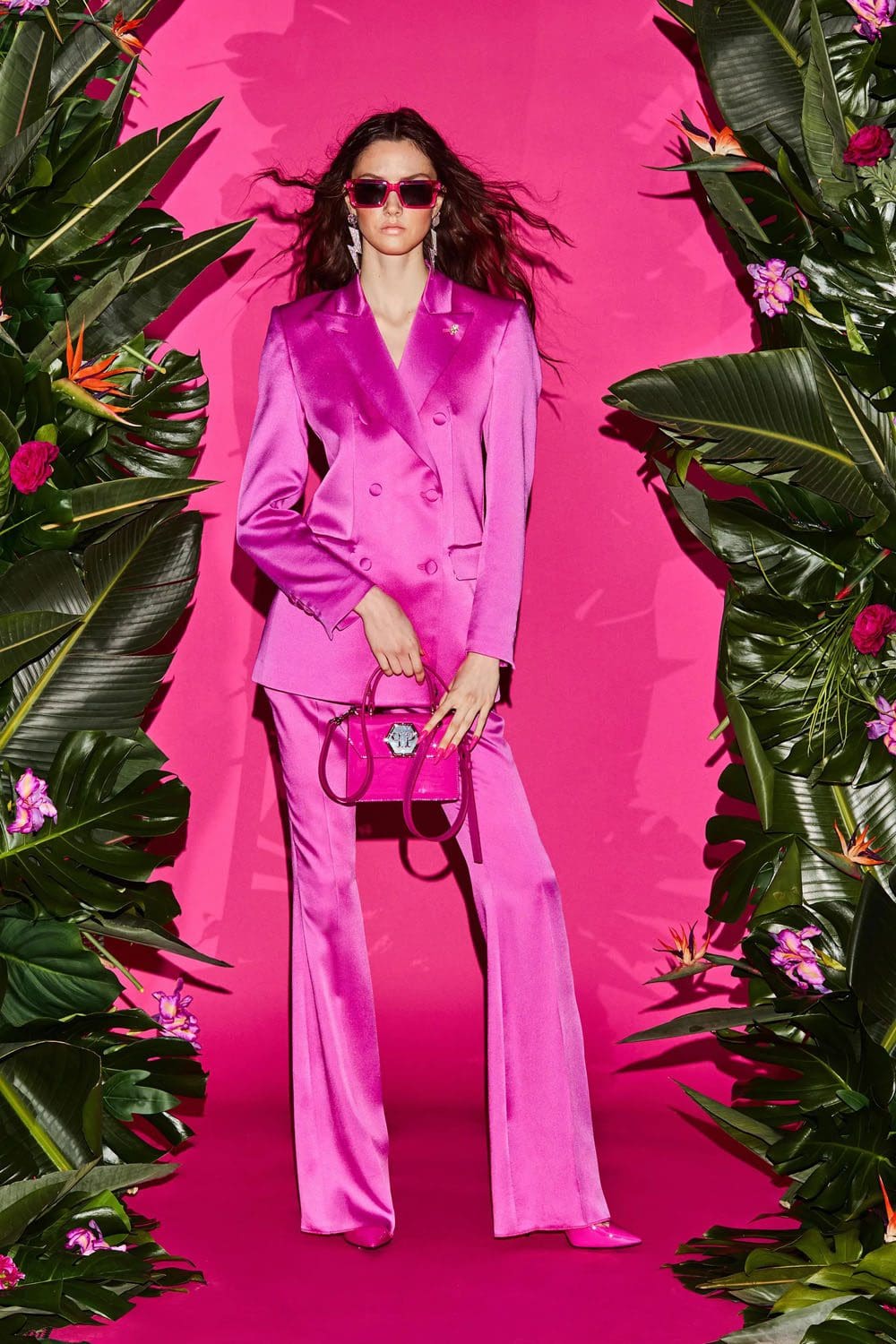 Philipp Plein Resort 2023 Runway revista