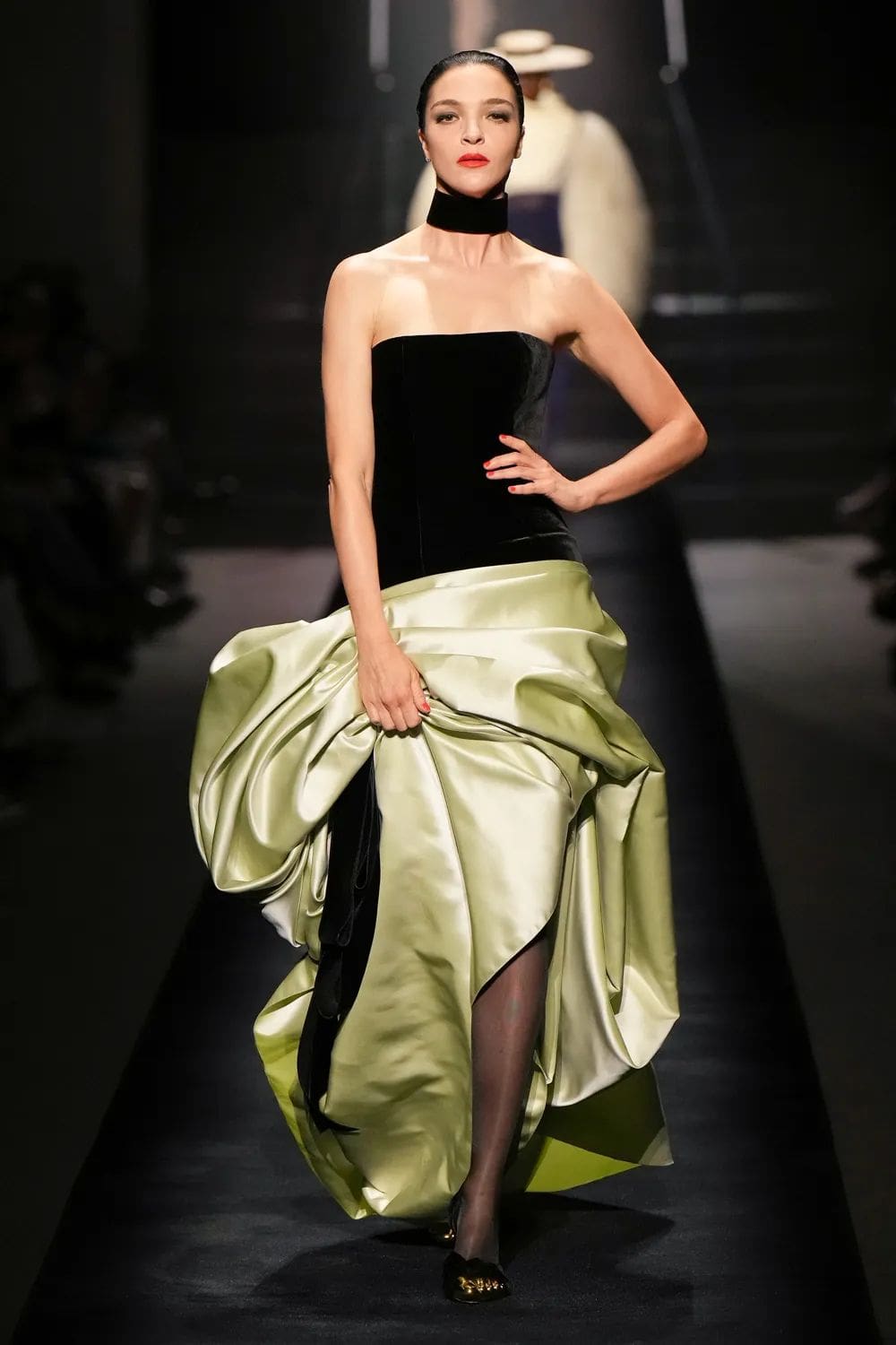 Schiaparelli Couture Herbst 2022-2023 Runway Magazin