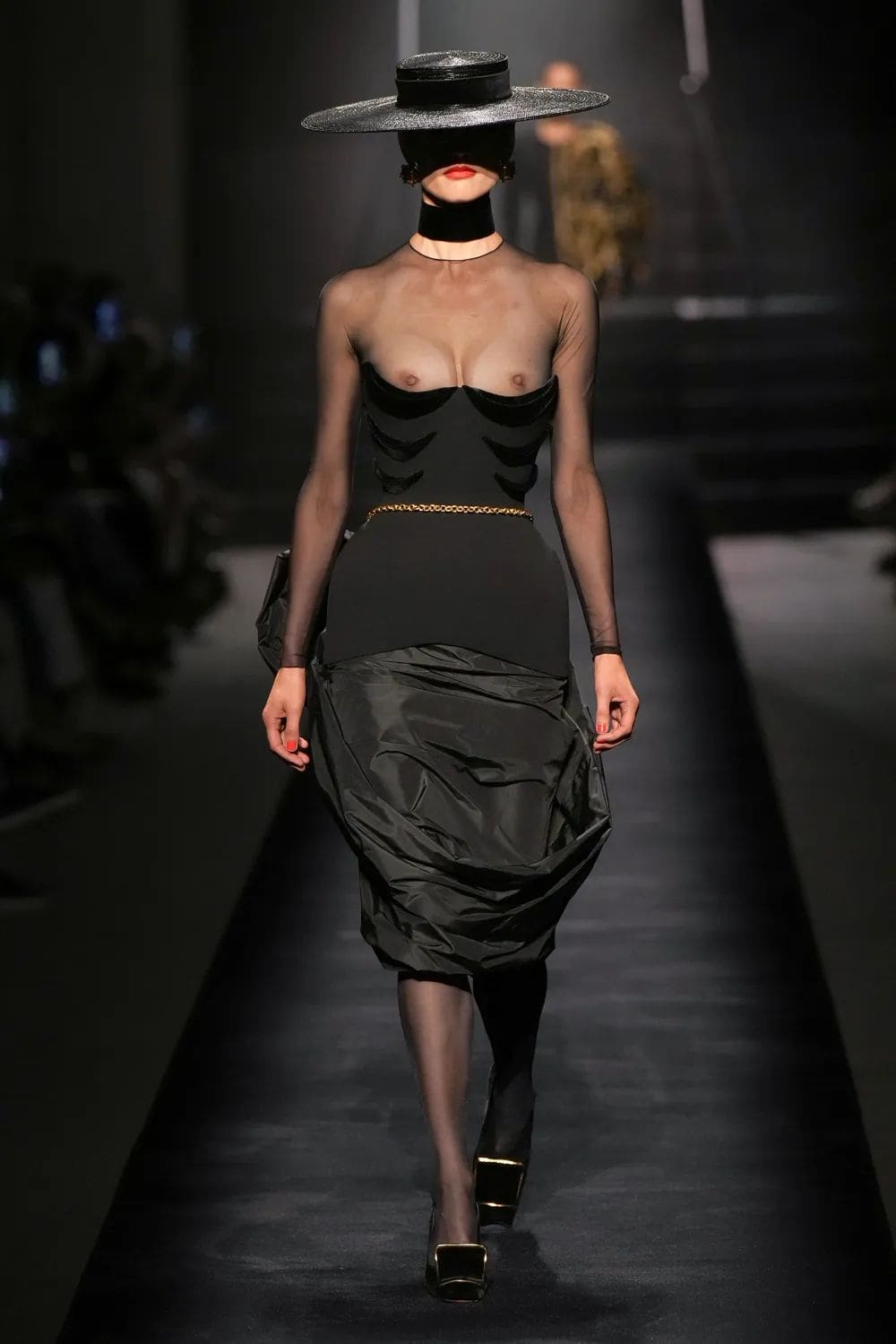 Schiaparelli Couture Herbst 2022-2023 Runway Magazin