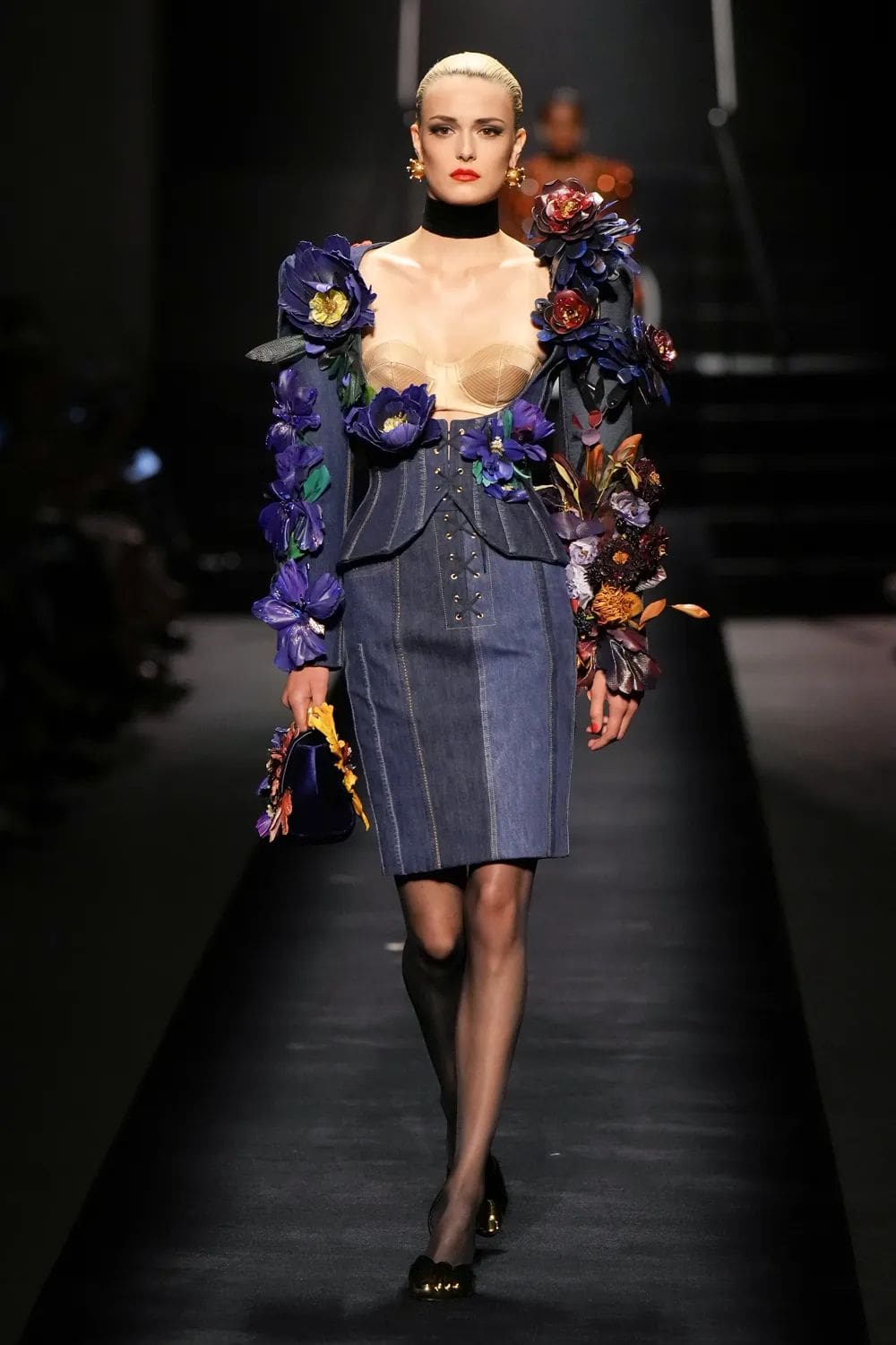 Schiaparelli Couture Herbst 2022-2023 Runway Magazin