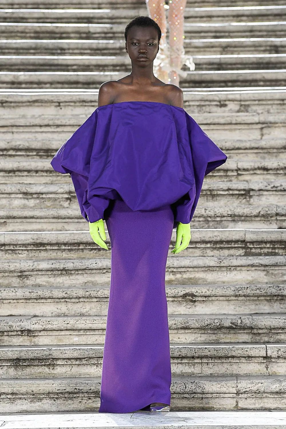 Valentino The Beginning Haute Couture Fall Winter 2022-2023 Runway Magazine