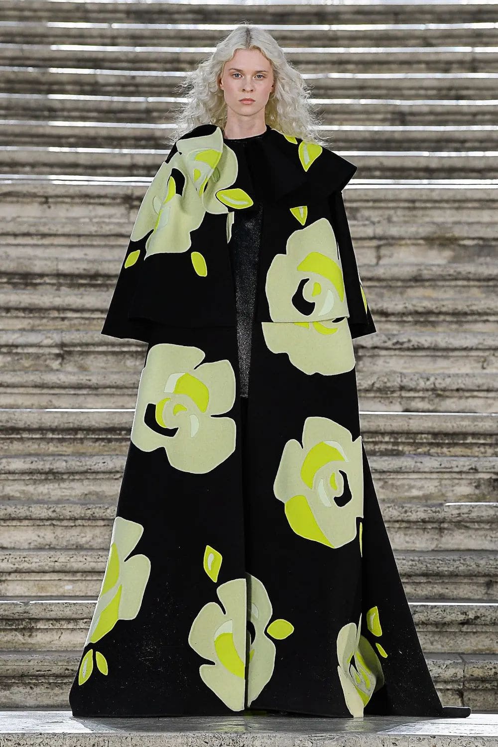 Valentino The Beginning Haute Couture Fall Winter 2022-2023 Runway Magazine