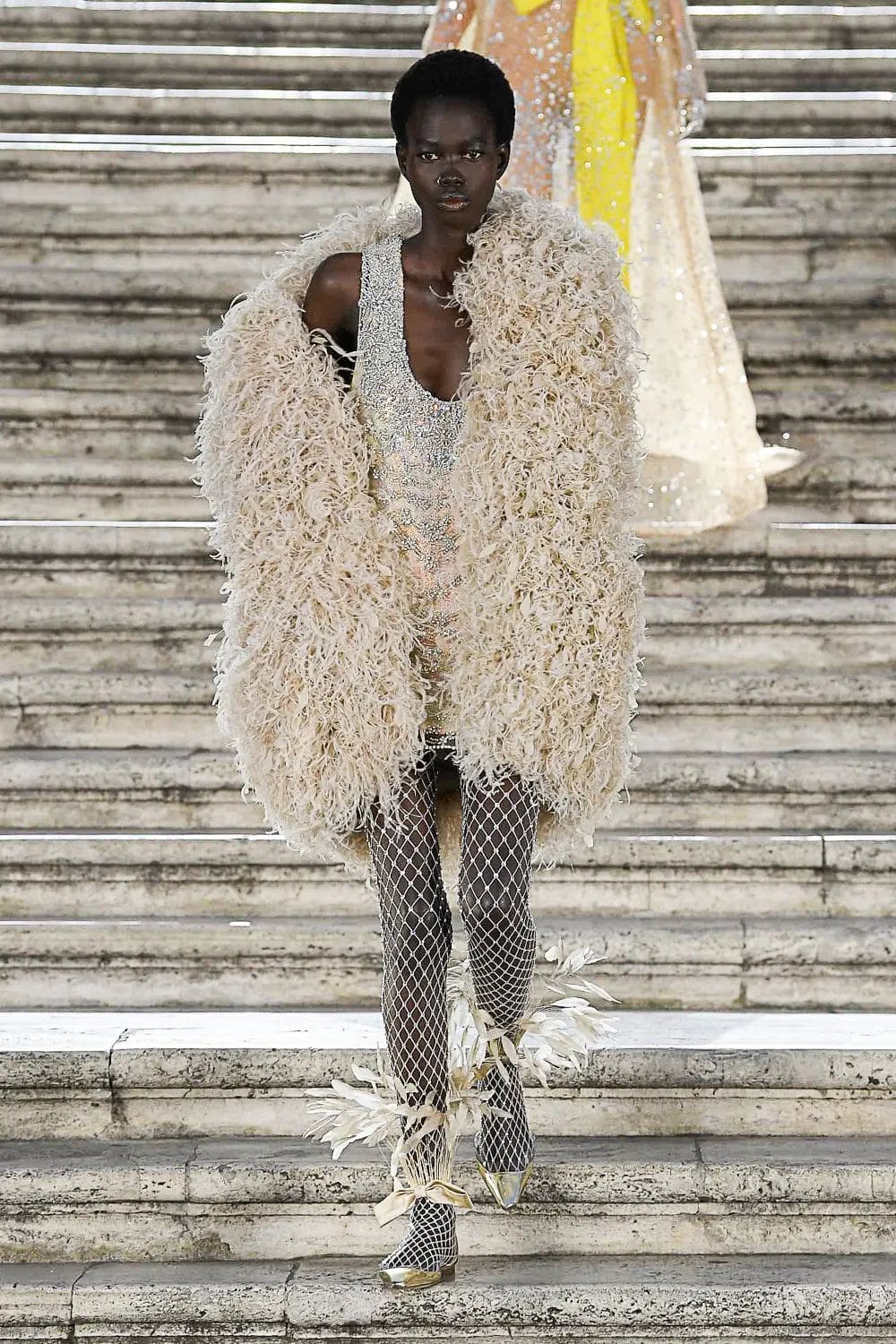 Valentino The Beginning Haute Couture Fall Winter 2022-2023 Runway Magazine