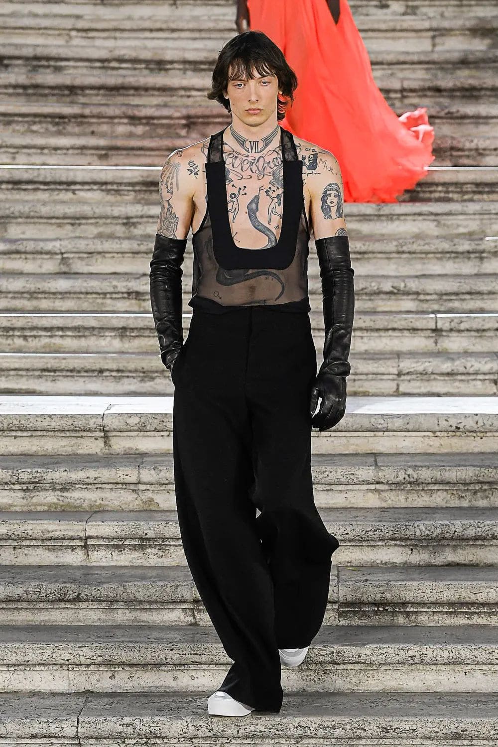 Valentino The Beginning Haute Couture Fall Winter 2022-2023 Runway Magazine