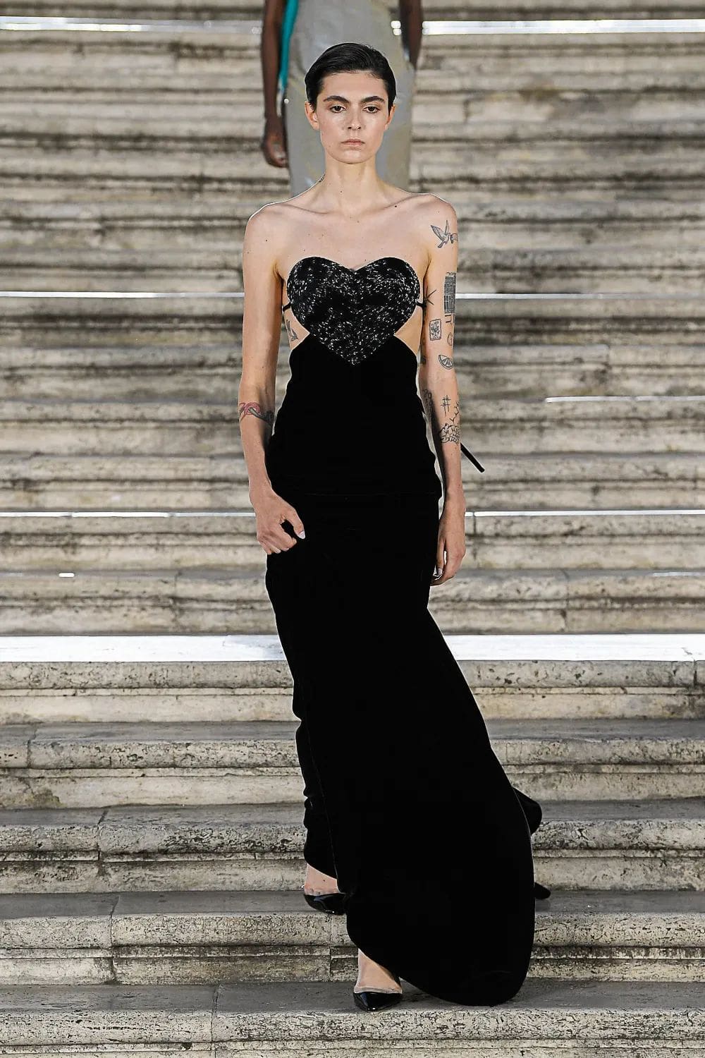 Valentino The Beginning Haute Couture Fall Winter 2022-2023 Runway Magazine