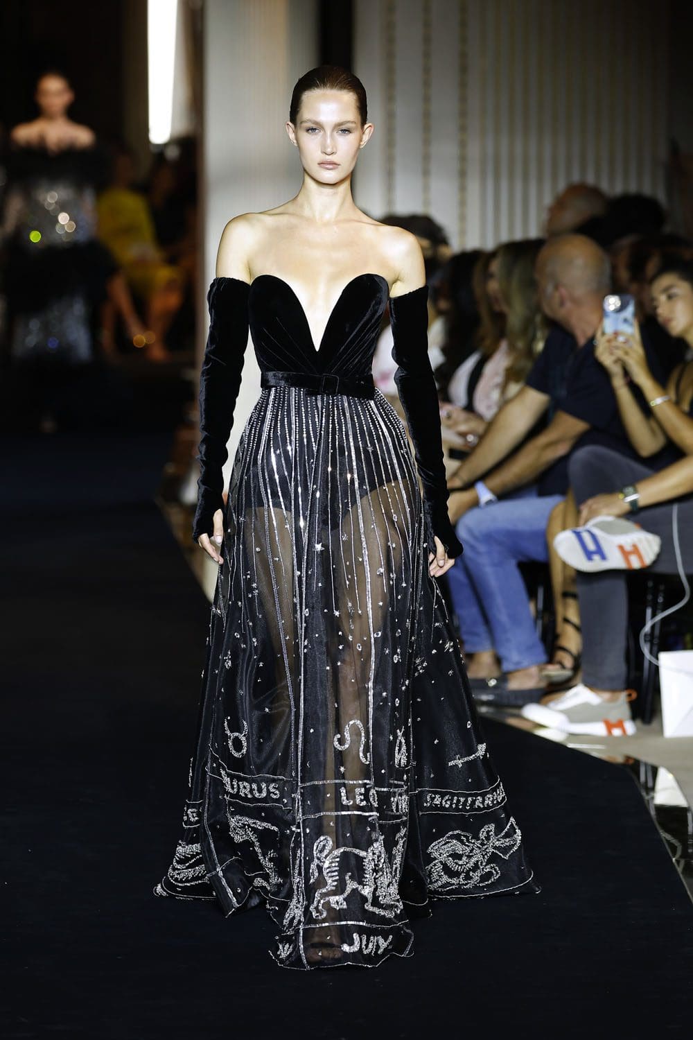 Zuhair Murad Haute Couture Fall 2022-2023 Runway Magazine
