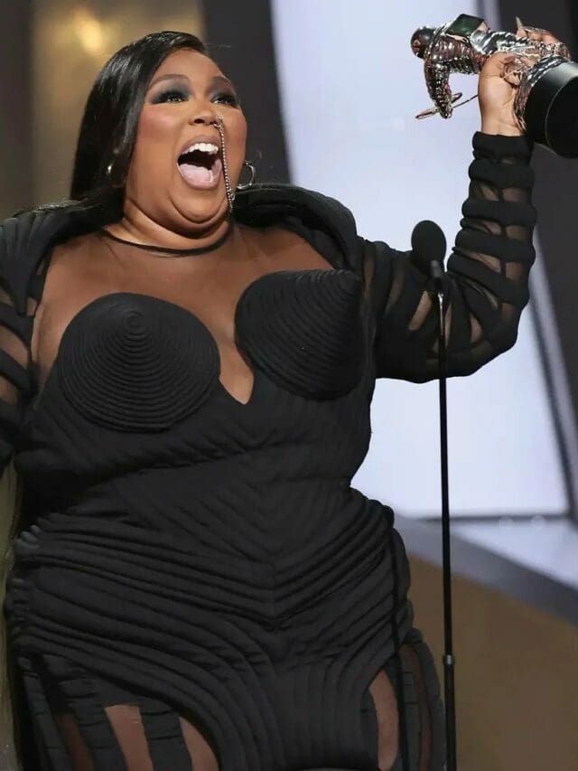 Lizzo in Jean Paul Gaultier at Video Music Award