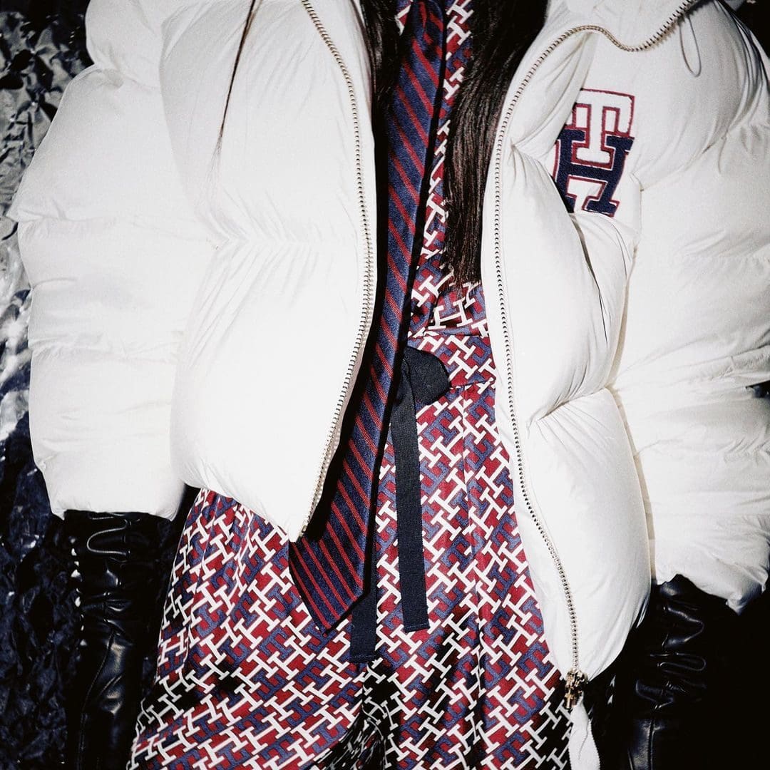 トミー ヒルフィガー、トミー ファクトリー、TH モノグラム - 2022年秋冬 -2023 Runway 雑誌、Credit Stepan Filenko x f2max