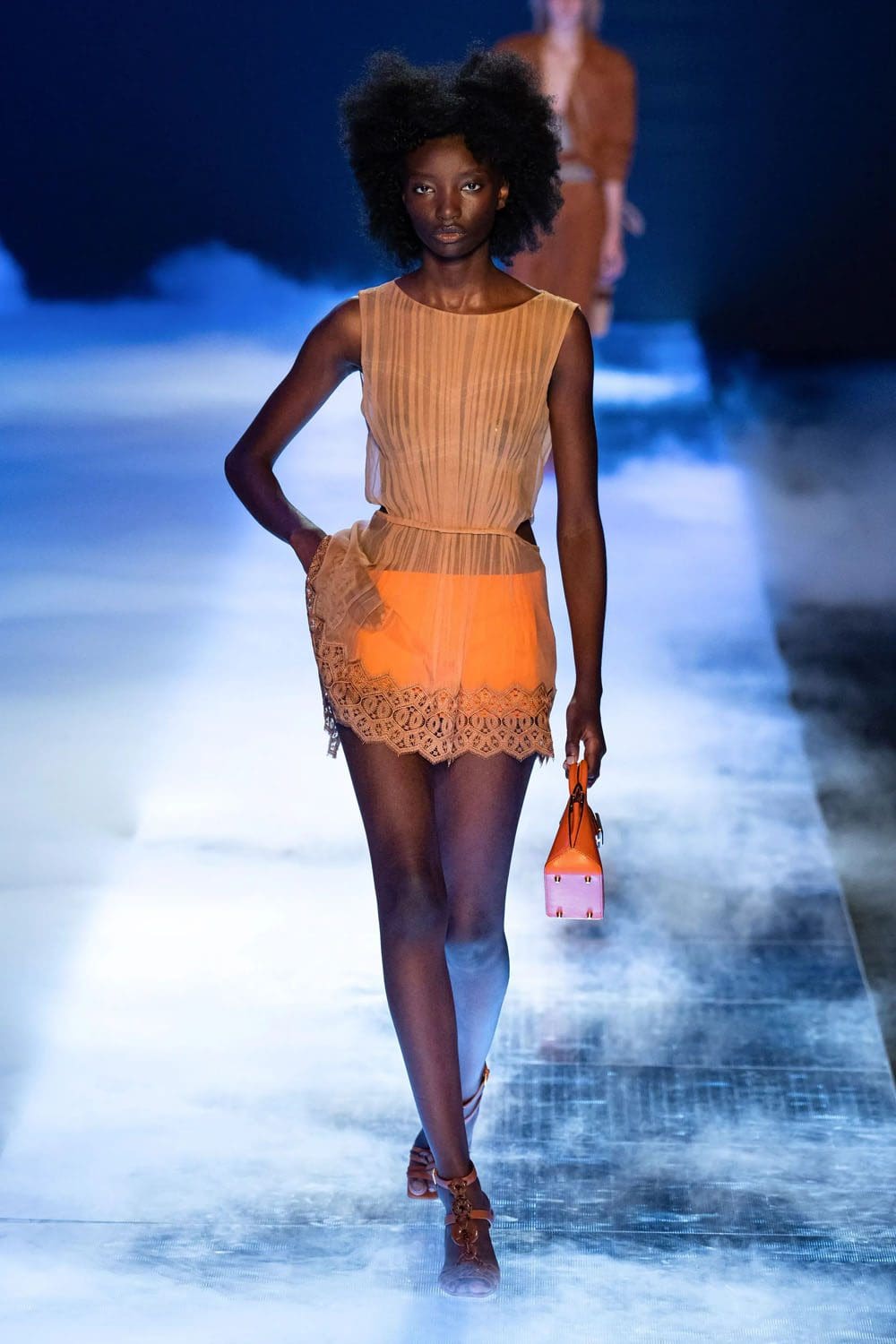 Alberta Ferretti Primavera Verano 2023 Milán Runway Revistas