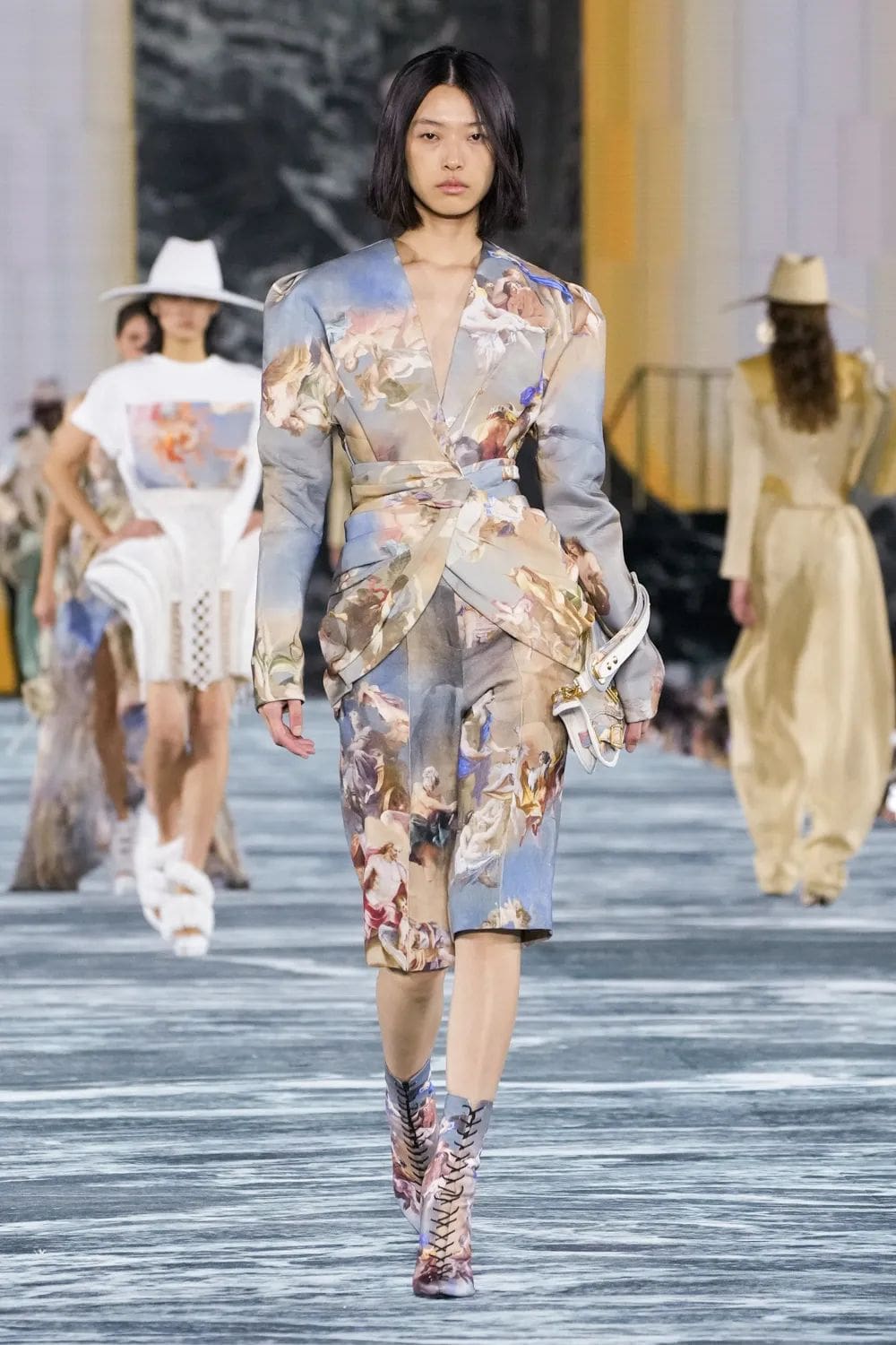 Balmain 春夏 2023 Runway 杂志