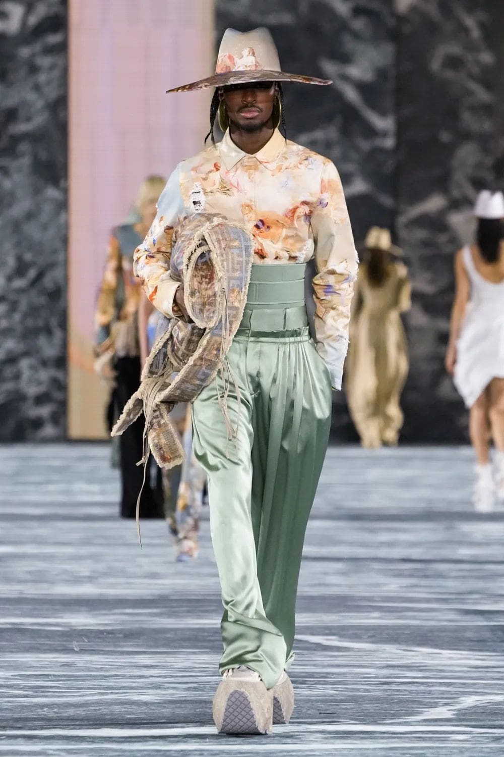 Balmain 春夏 2023 Runway 杂志
