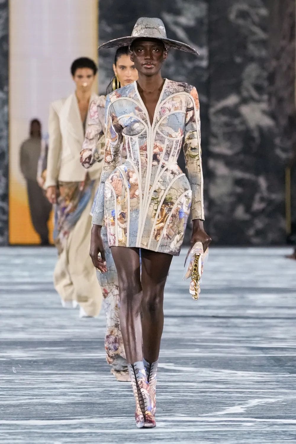 Balmain 春夏 2023 Runway 杂志