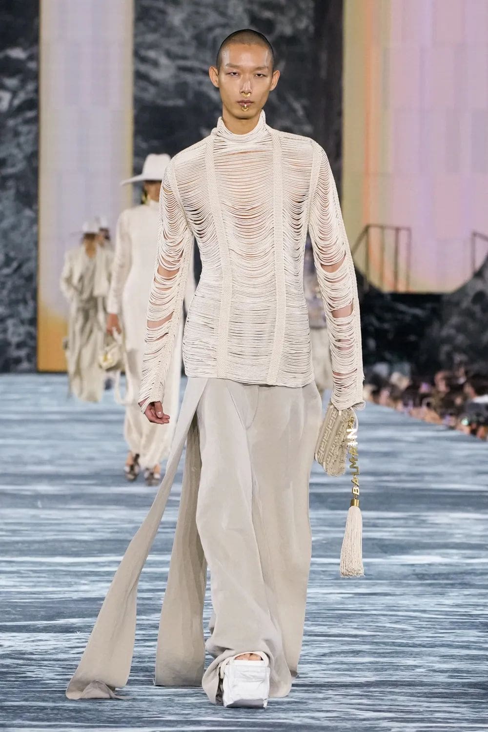 Balmain 春夏 2023 Runway 杂志