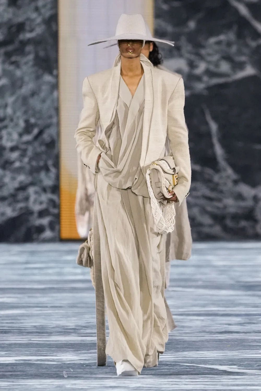 Balmain 春夏 2023 Runway 杂志