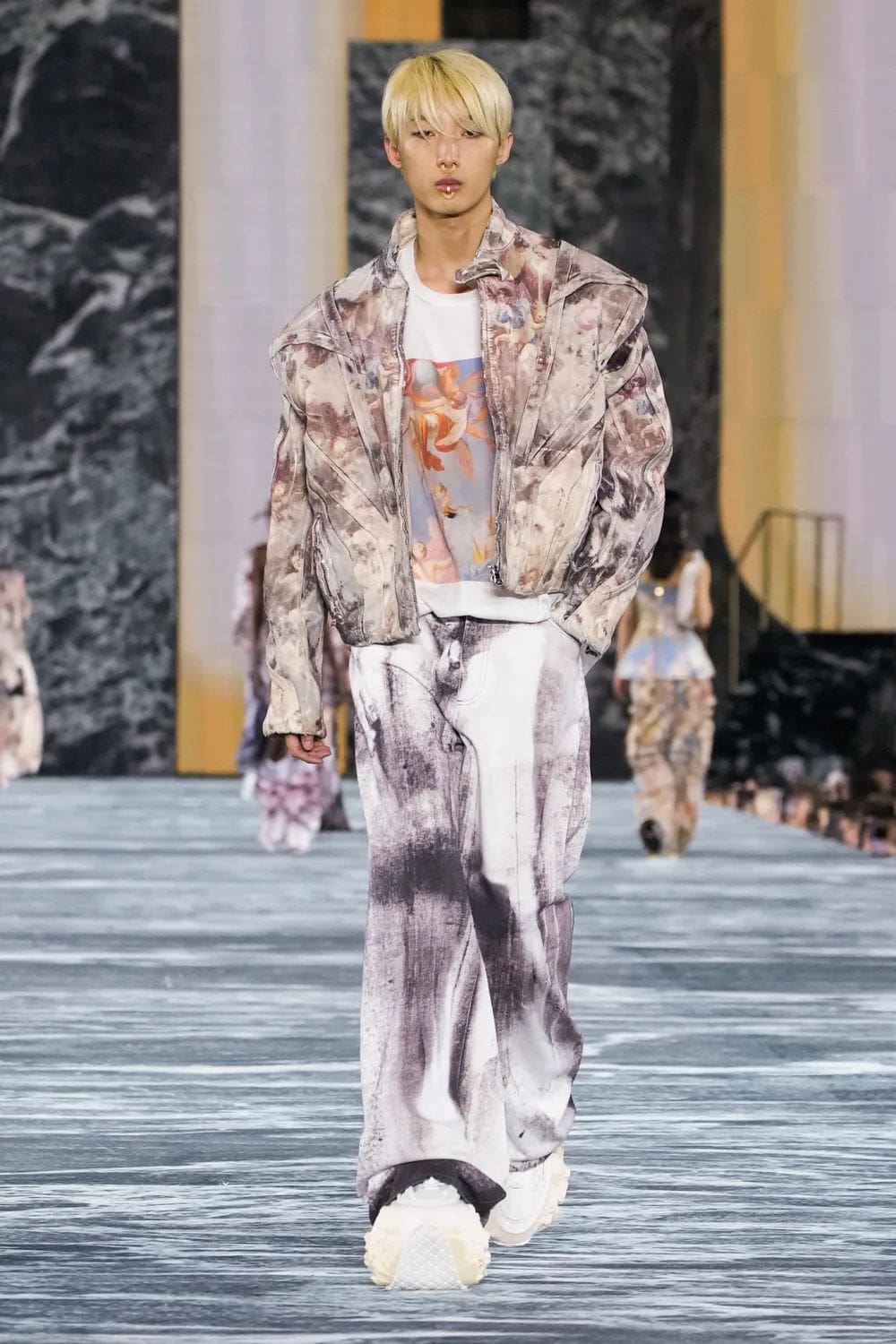 Balmain 春夏 2023 Runway 杂志