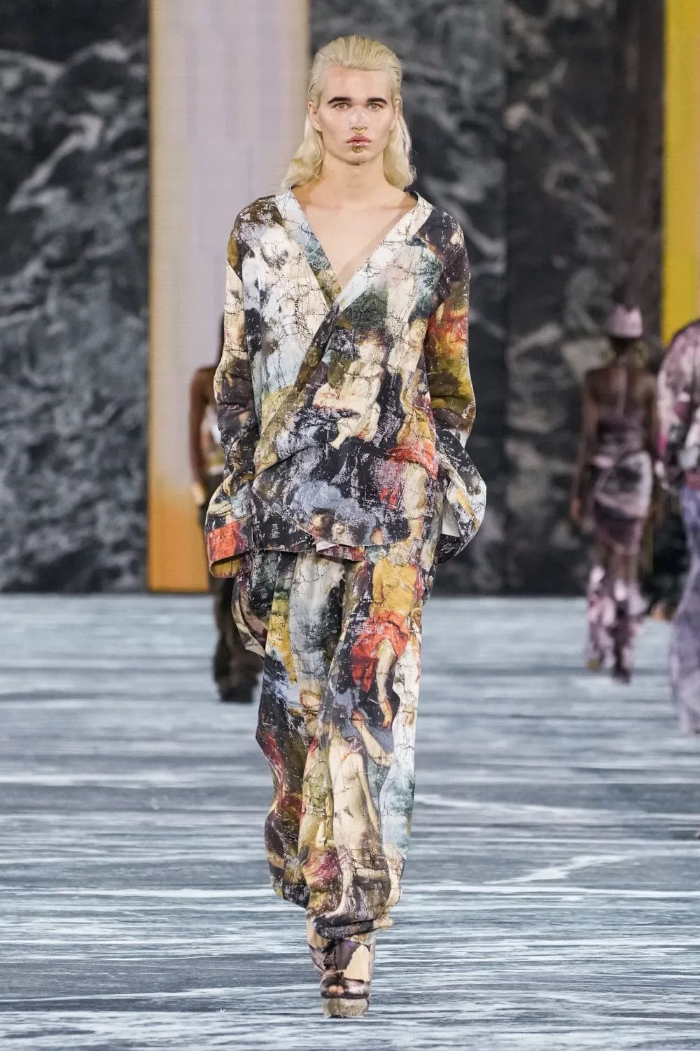 Balmain 春夏 2023 Runway 杂志