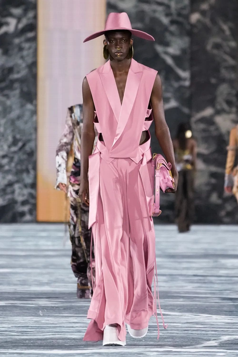 Balmain 春夏 2023 Runway 杂志