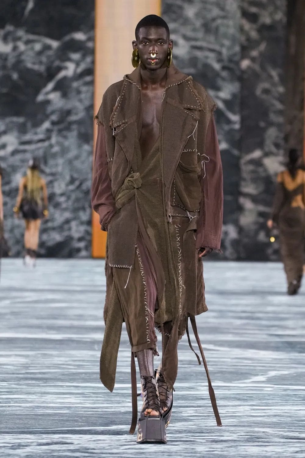 Balmain 春夏 2023 Runway 杂志