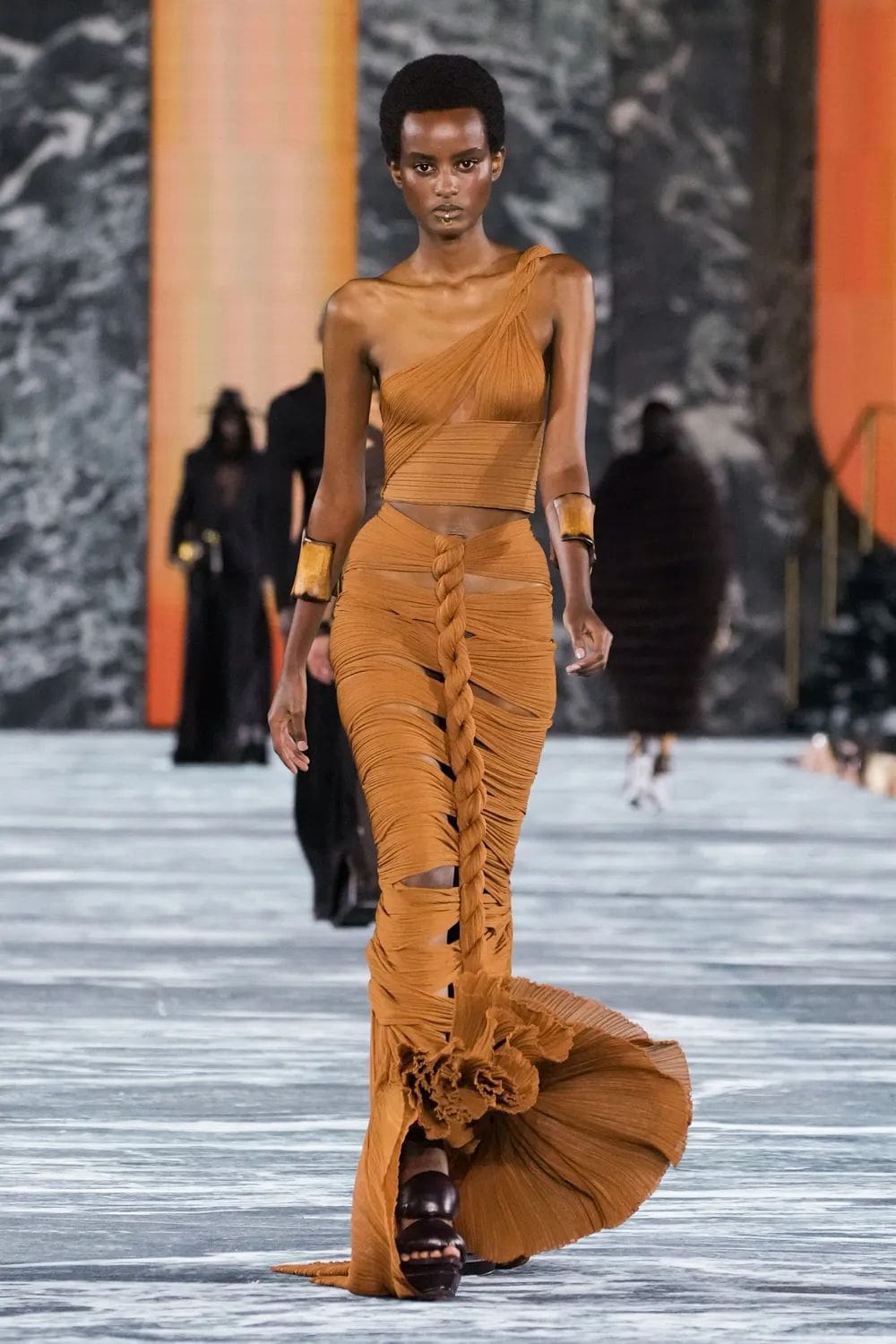 Balmain 春夏 2023 Runway 杂志
