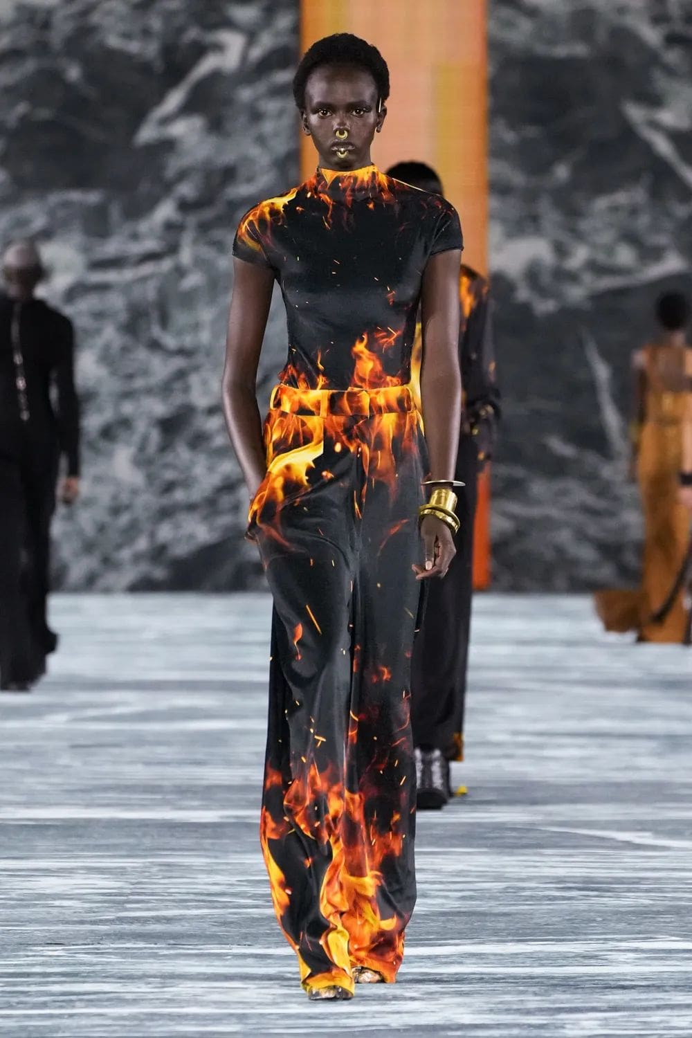 Balmain 春夏 2023 Runway 杂志