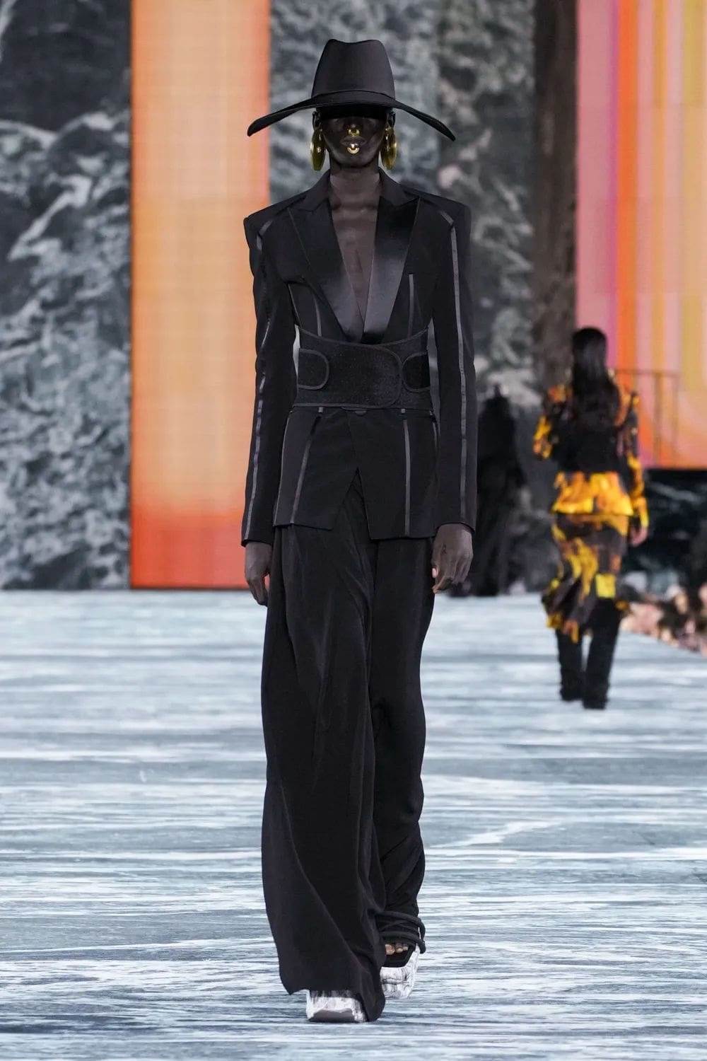 Balmain 春夏 2023 Runway 杂志