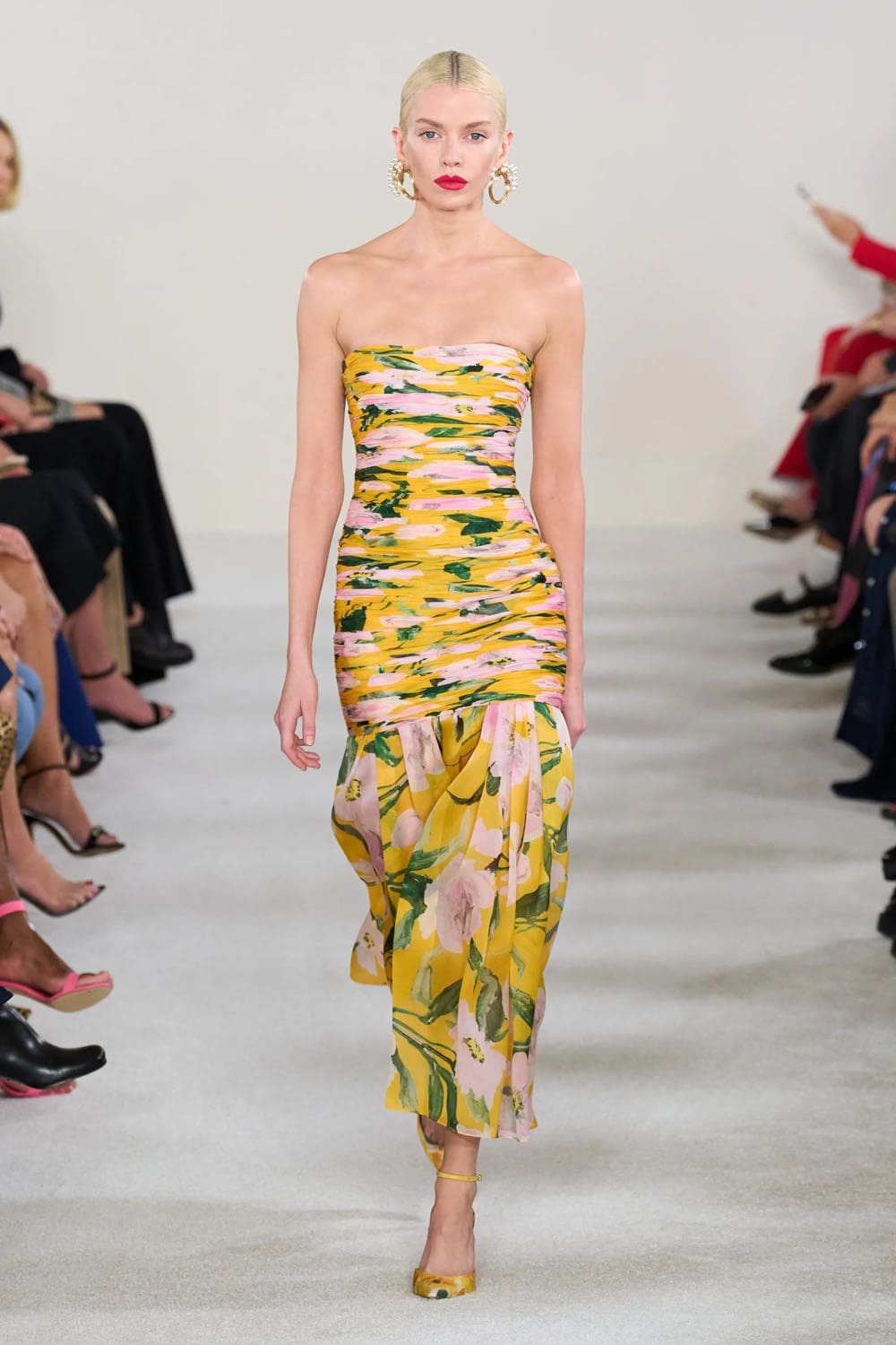 Carolina Herrera Spring Summer 2023 New York Runway Magazine