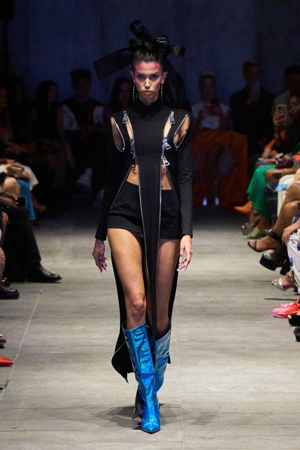 Christian Cowan Frühling Sommer 2023 Berlin Runway Magazin
