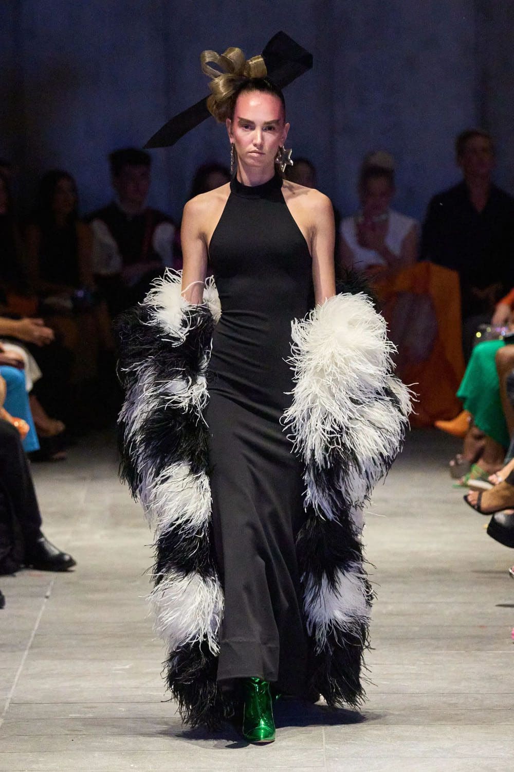 Christian Cowan Frühling Sommer 2023 Berlin Runway Magazin