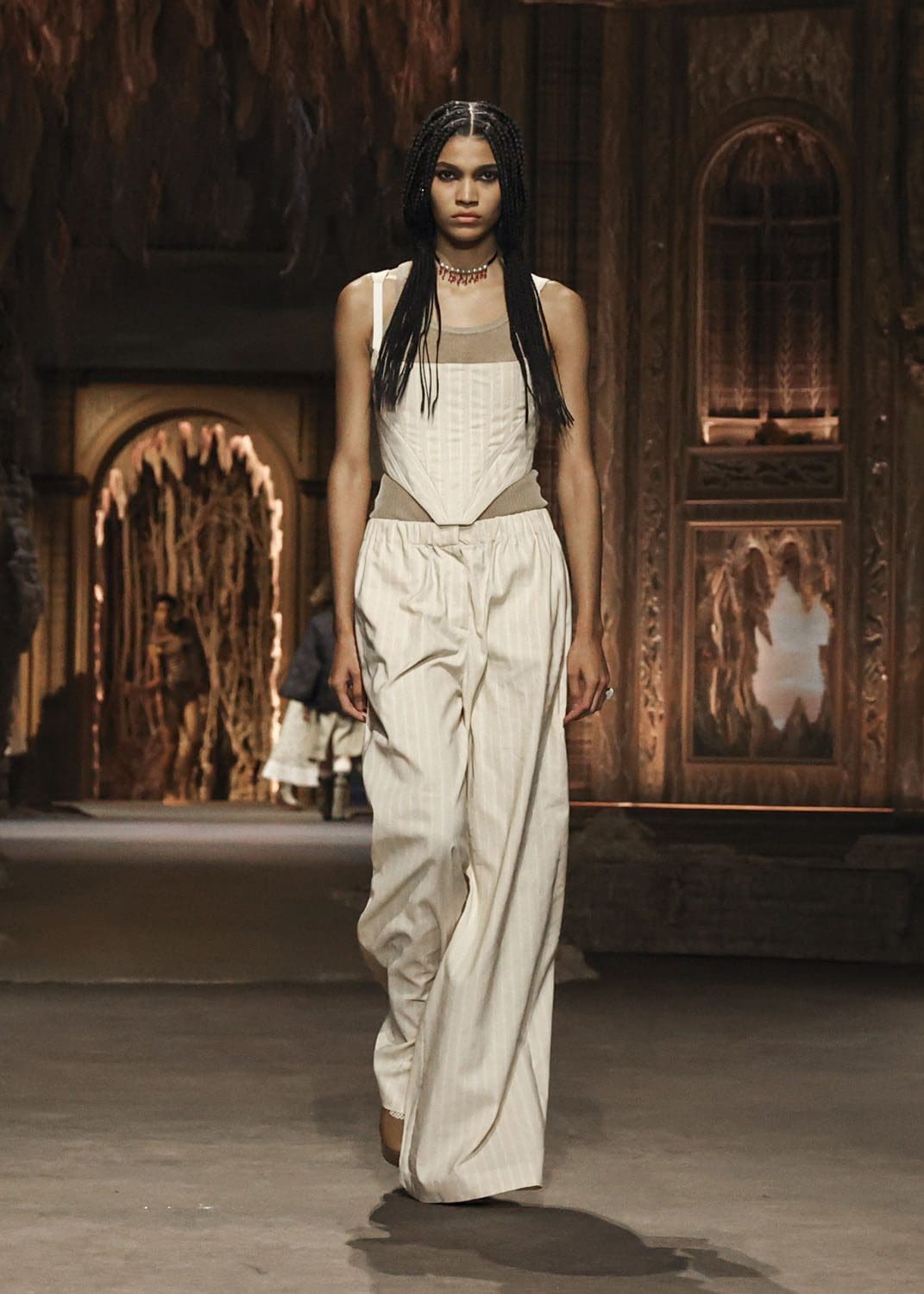 迪奥春夏 2023 女性 Runway 杂志