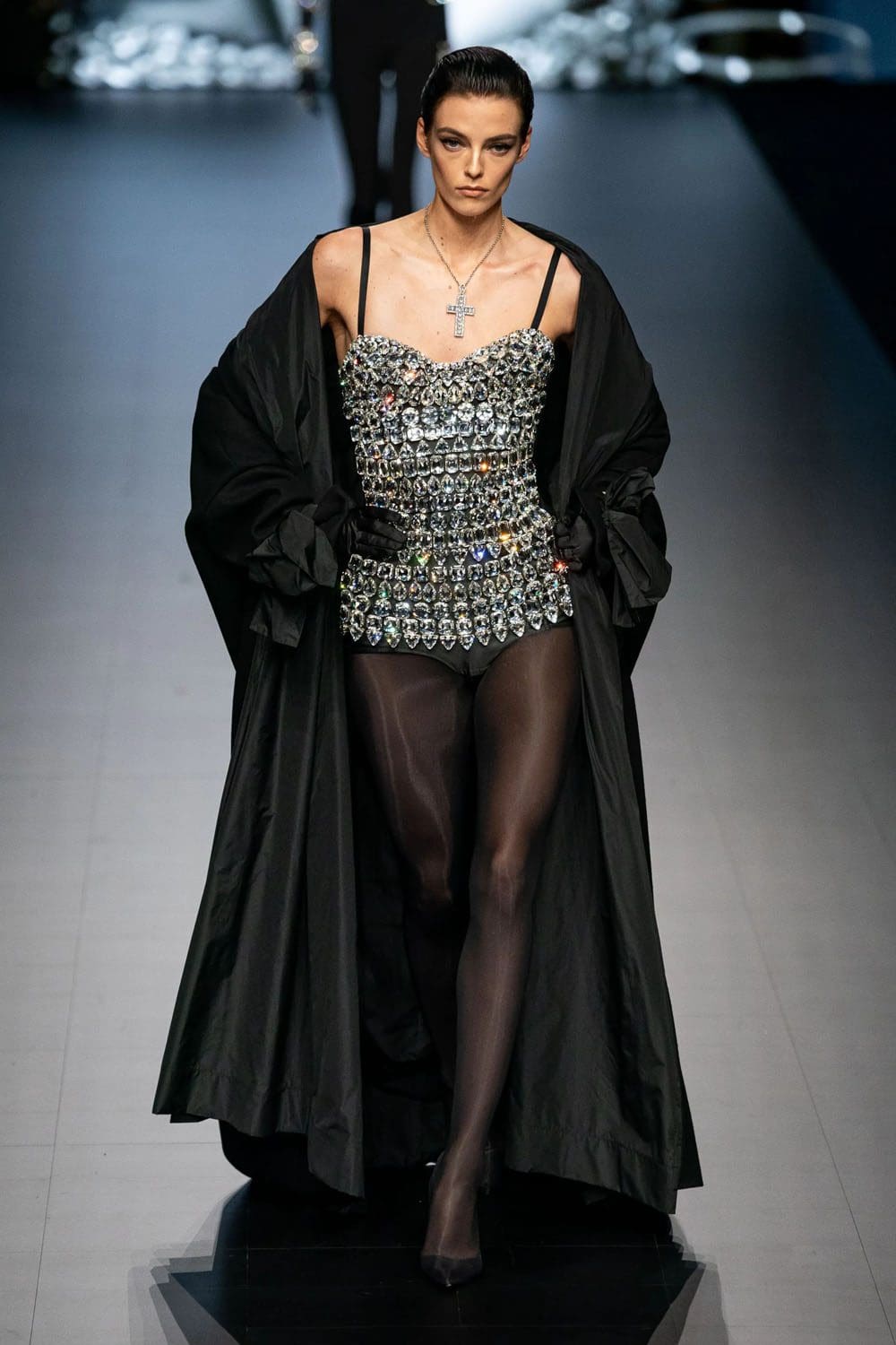 Dolce Gabbana Mulheres Primavera Verão 2023 Runway revista