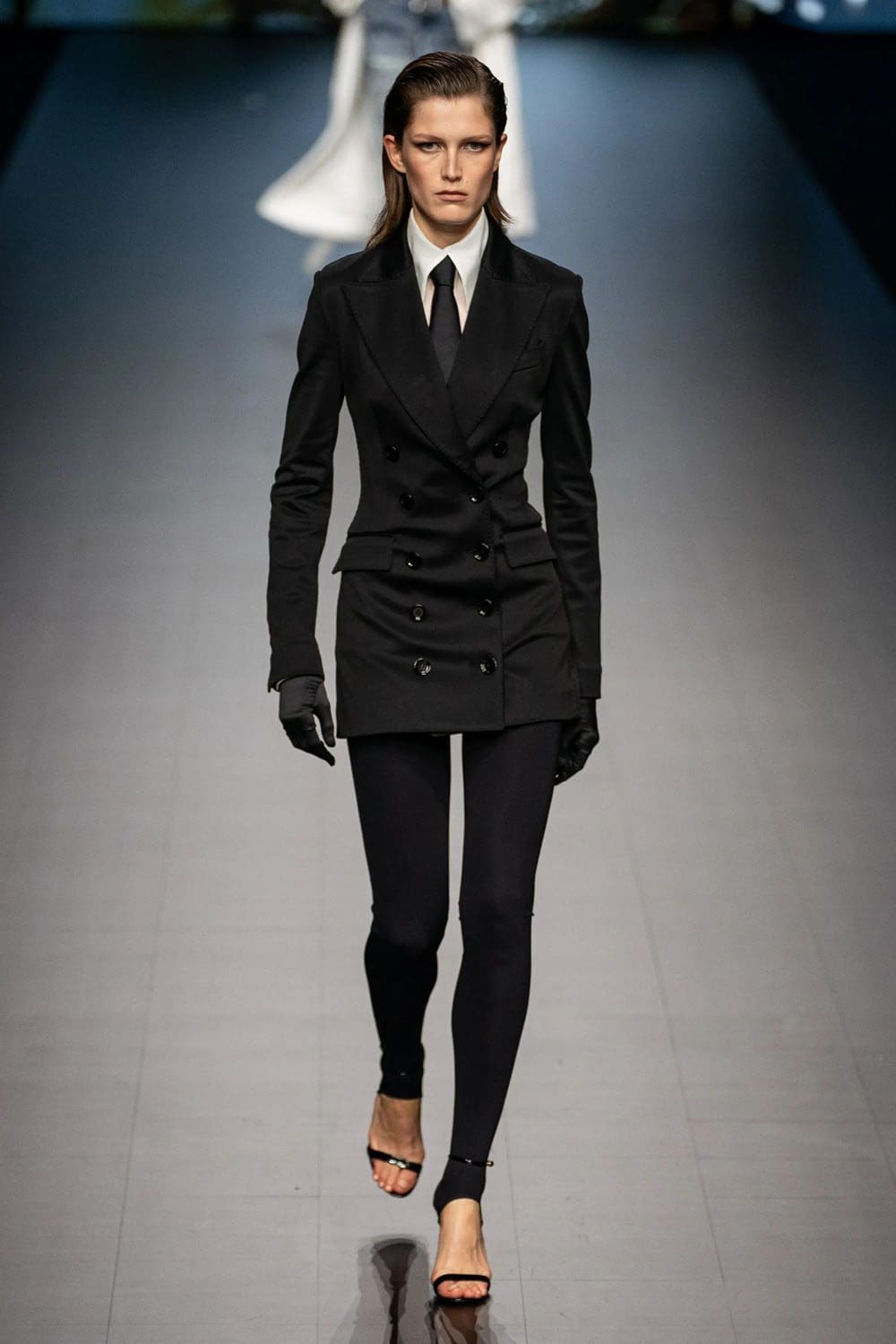 Dolce Gabbana Mulheres Primavera Verão 2023 Runway revista