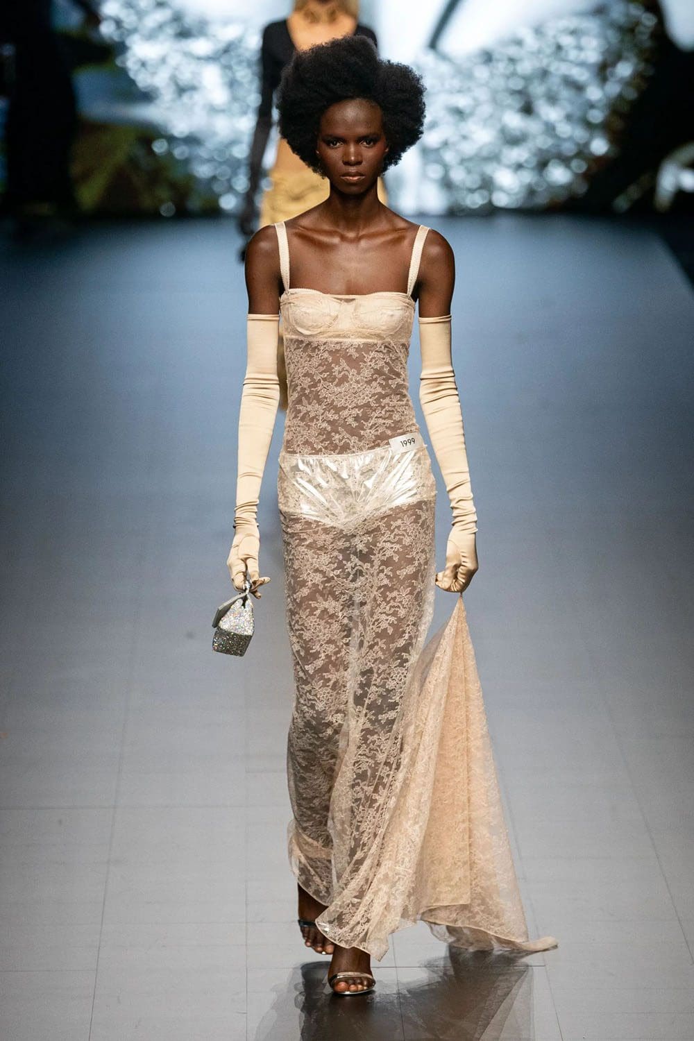Dolce Gabbana Mulheres Primavera Verão 2023 Runway revista