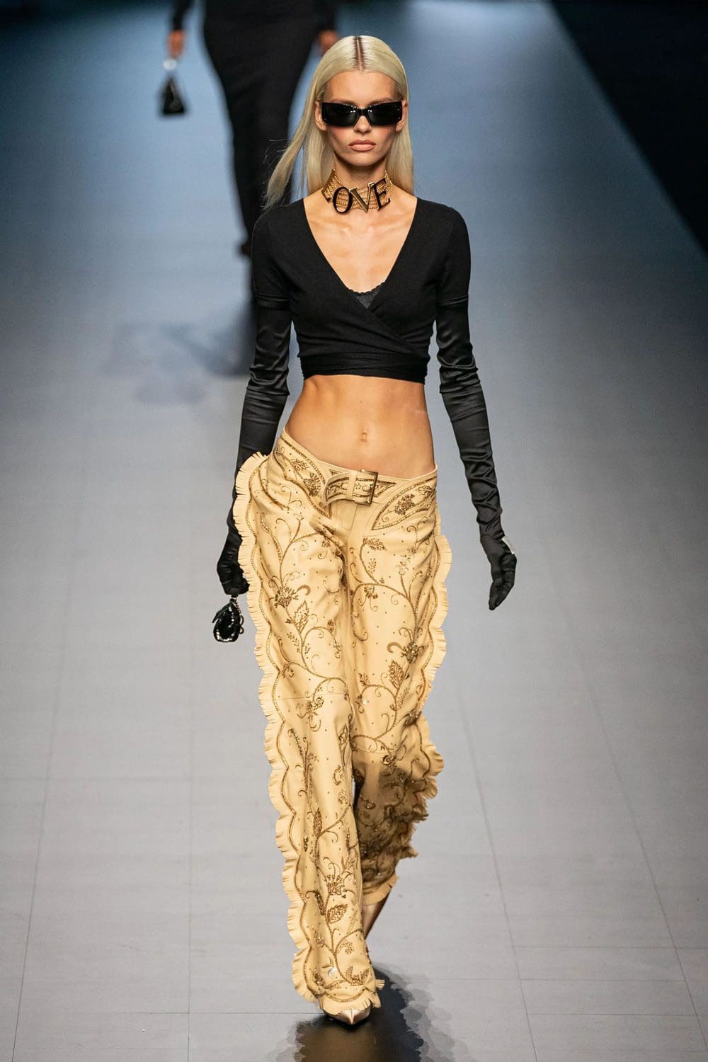 Dolce Gabbana Mulheres Primavera Verão 2023 Runway revista