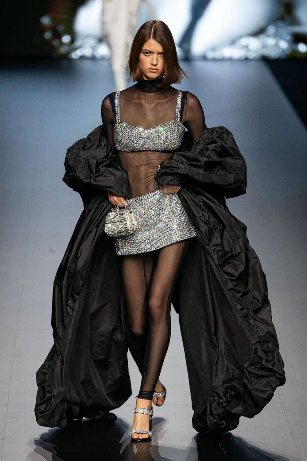 Dolce Gabbana Mulheres Primavera Verão 2023 Runway revista