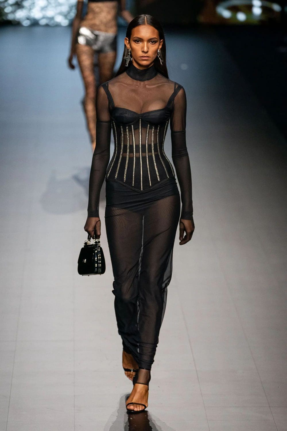Dolce Gabbana Mulheres Primavera Verão 2023 Runway revista