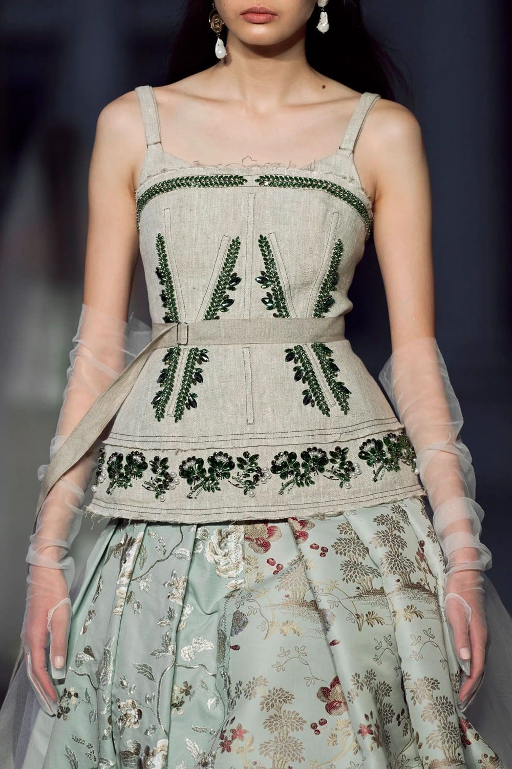 Erdem 春夏 2023 伦敦 Runway 杂志
